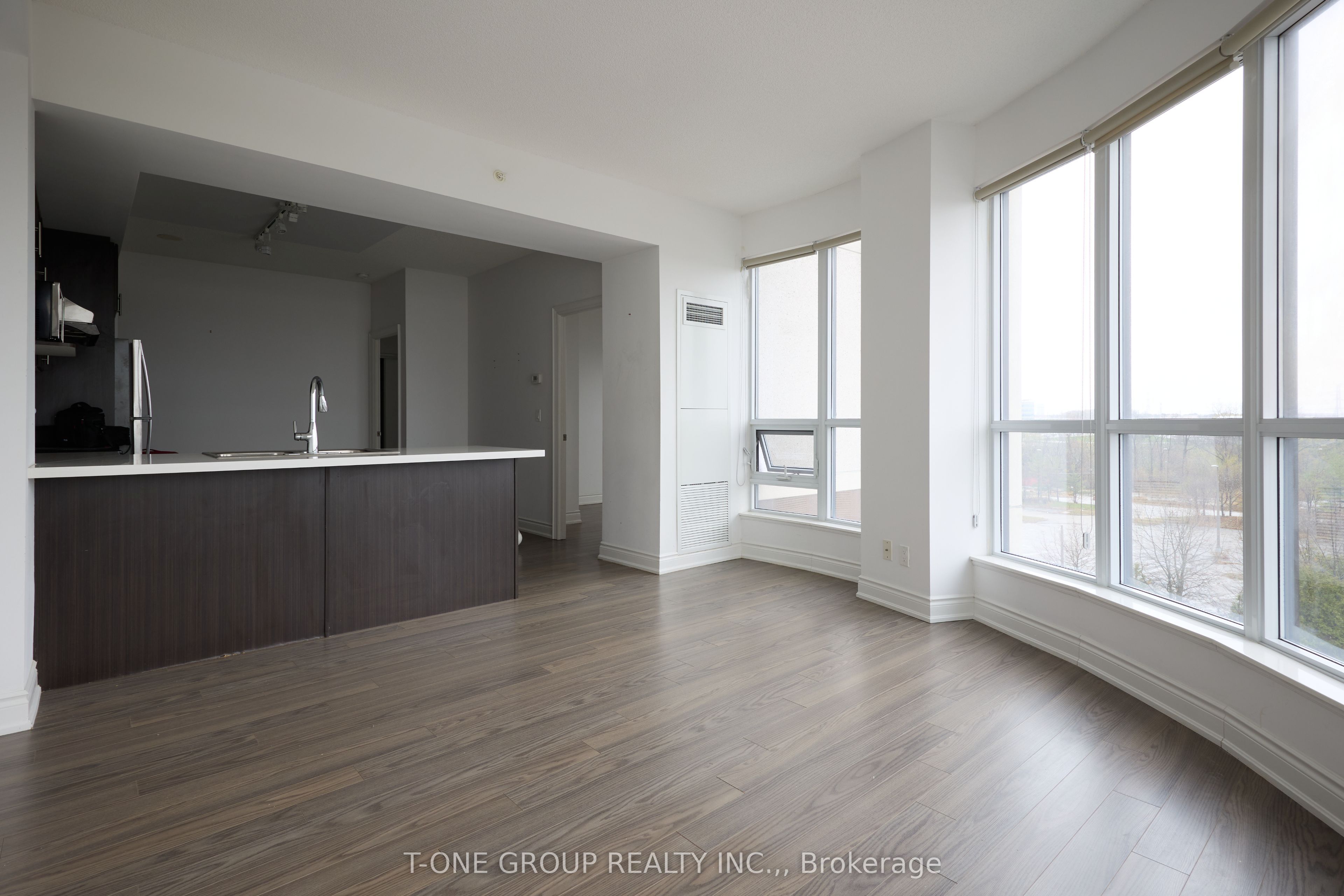 99 South Town Centre Boulevard 611, Markham, ON L6G 0E9 photo 4