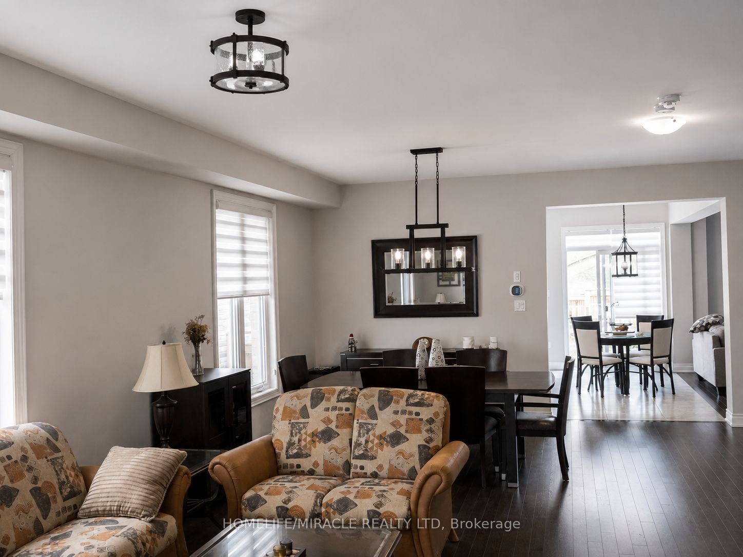 25 Pear Blossom Way, East Gwillimbury, ON L9N 0T3 photo 5