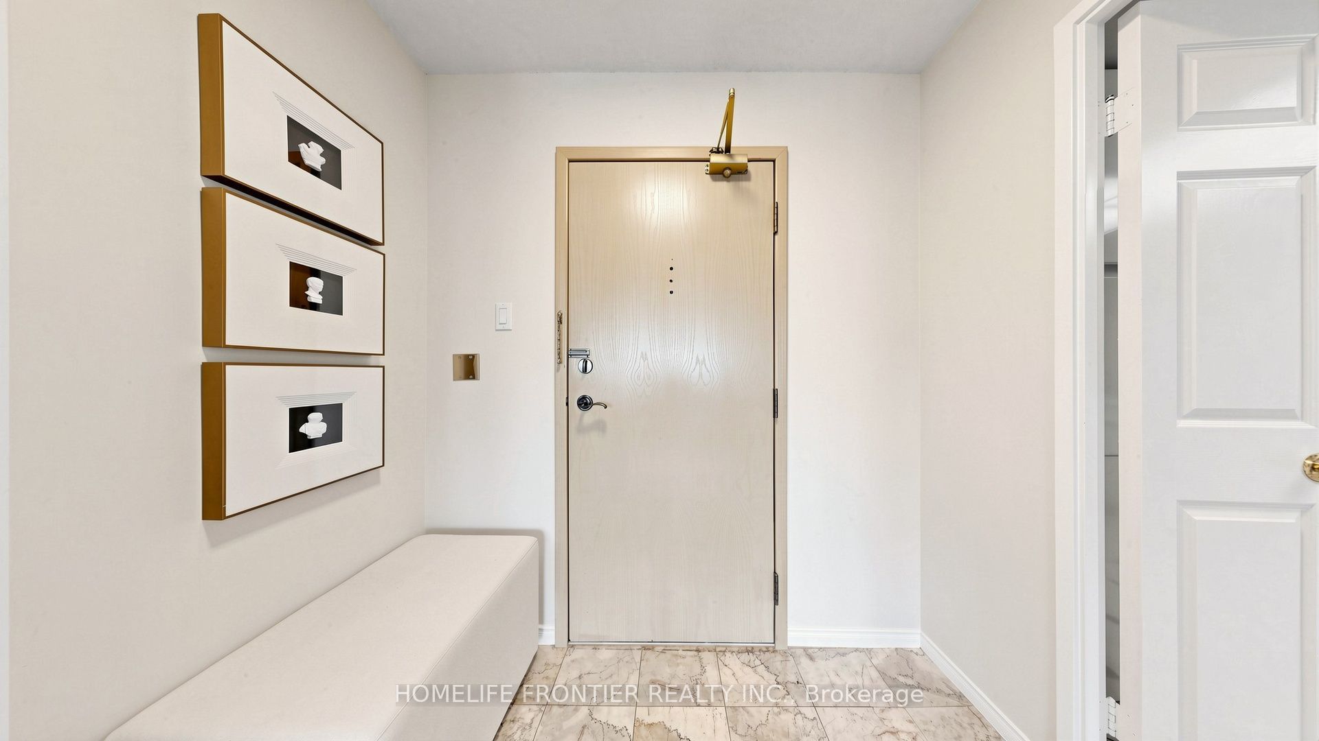 7825 Bayview Avenue 1016, Markham, ON L3T 7N2 photo 3