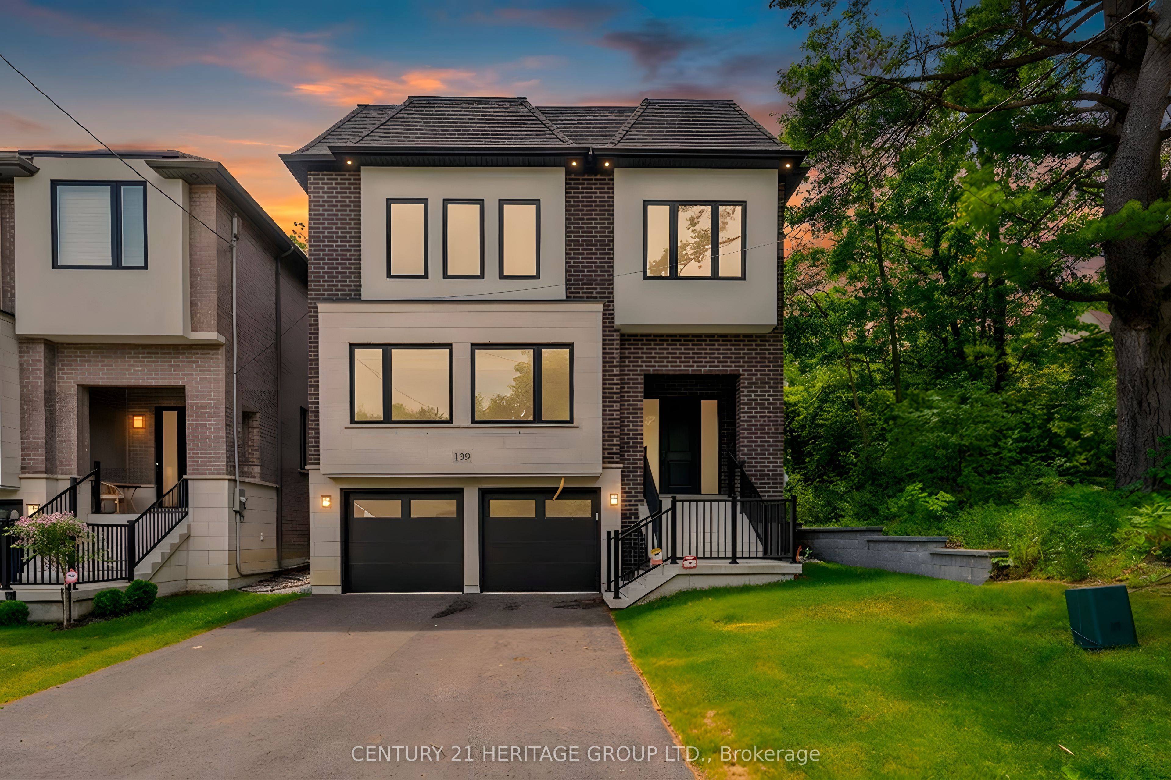 159 Snively Street, Richmond Hill, ON L4E 3E9 photo 2