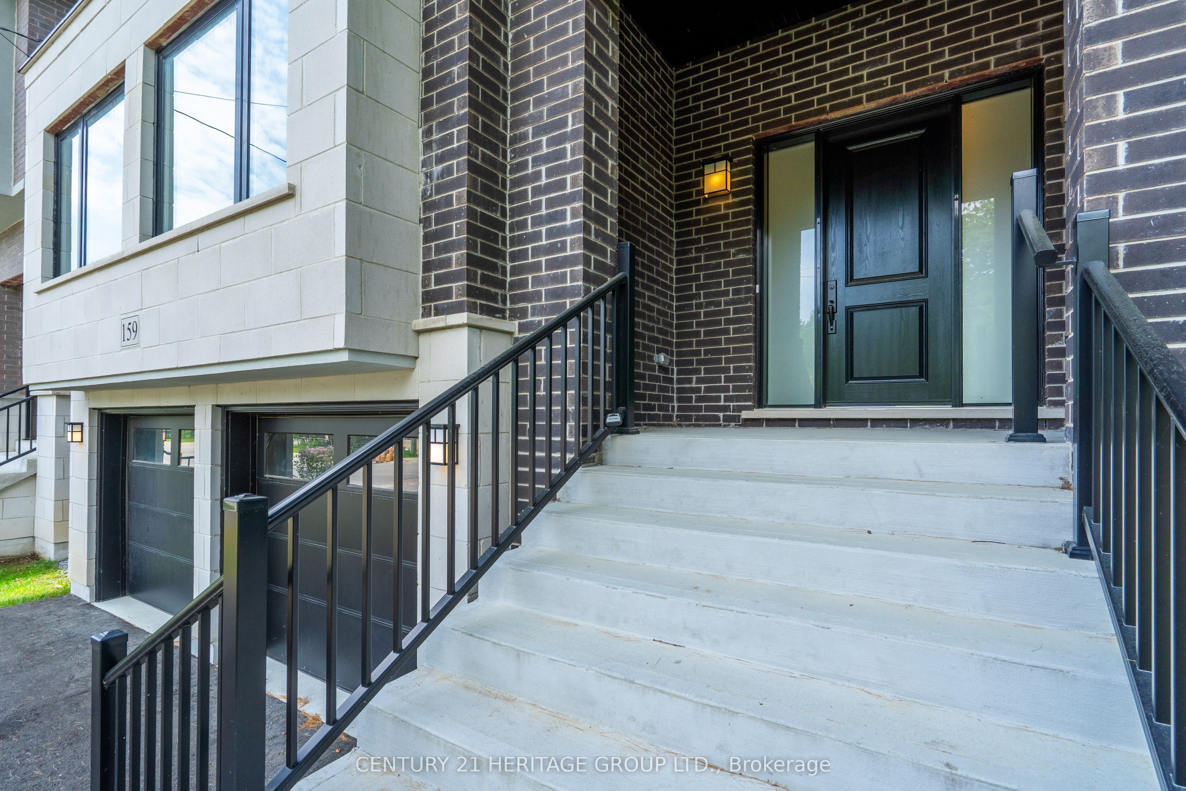 159 Snively Street, Richmond Hill, ON L4E 3E9 photo 3