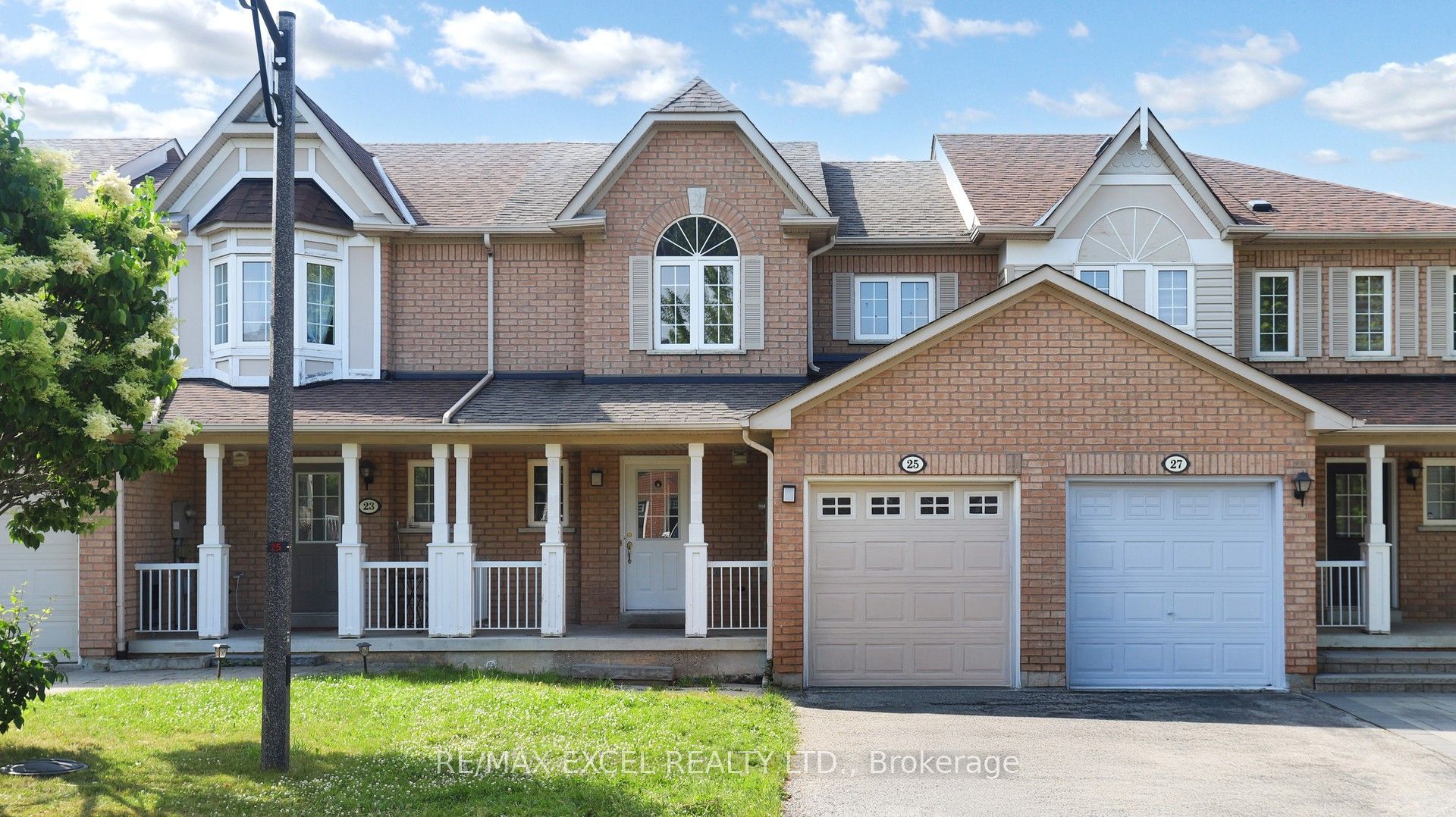 25 Autumnglen Road, Markham, ON L6E 1T8 photo 2