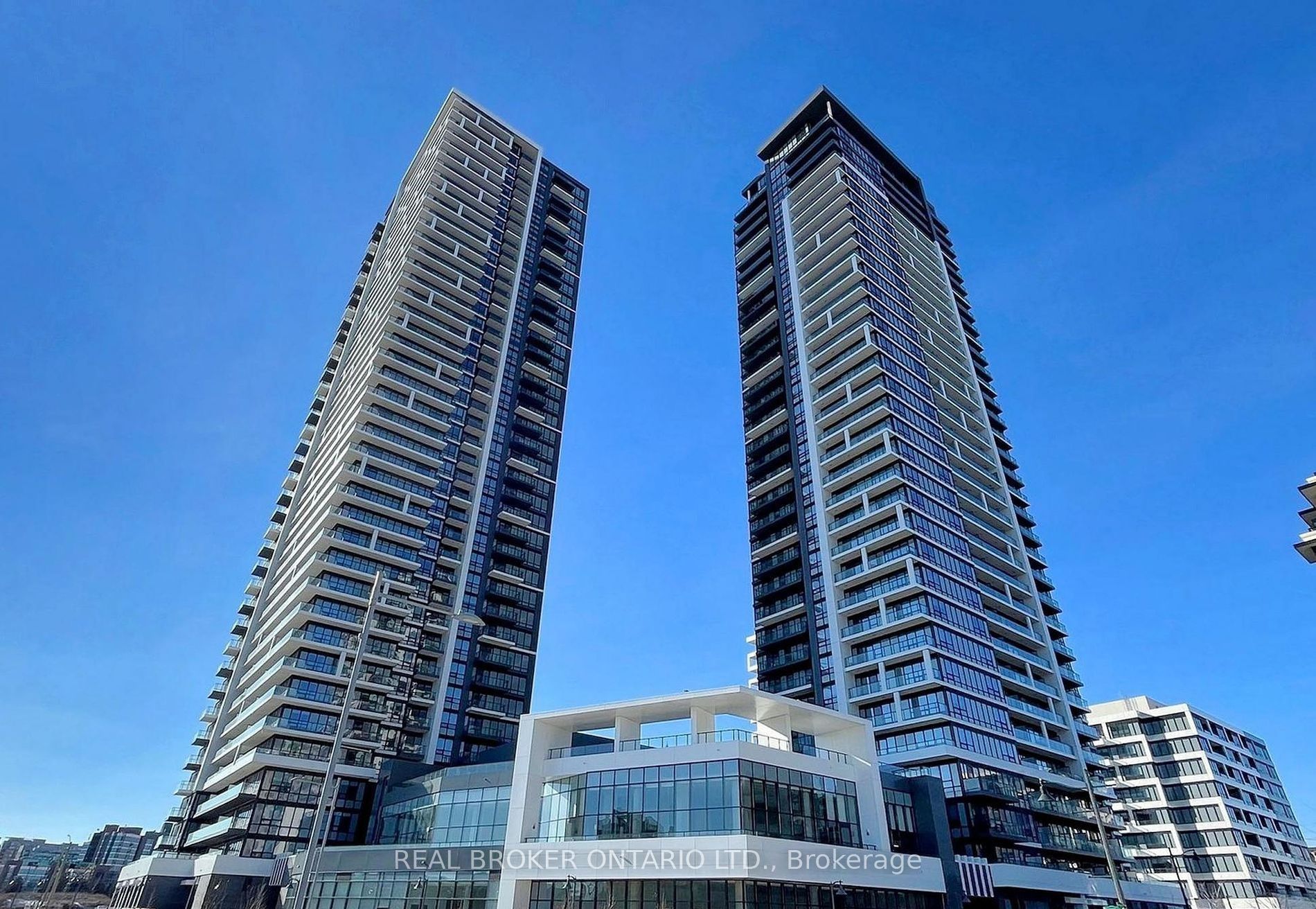 18 Water Walk Drive 2209, Markham, ON L3R 6L5