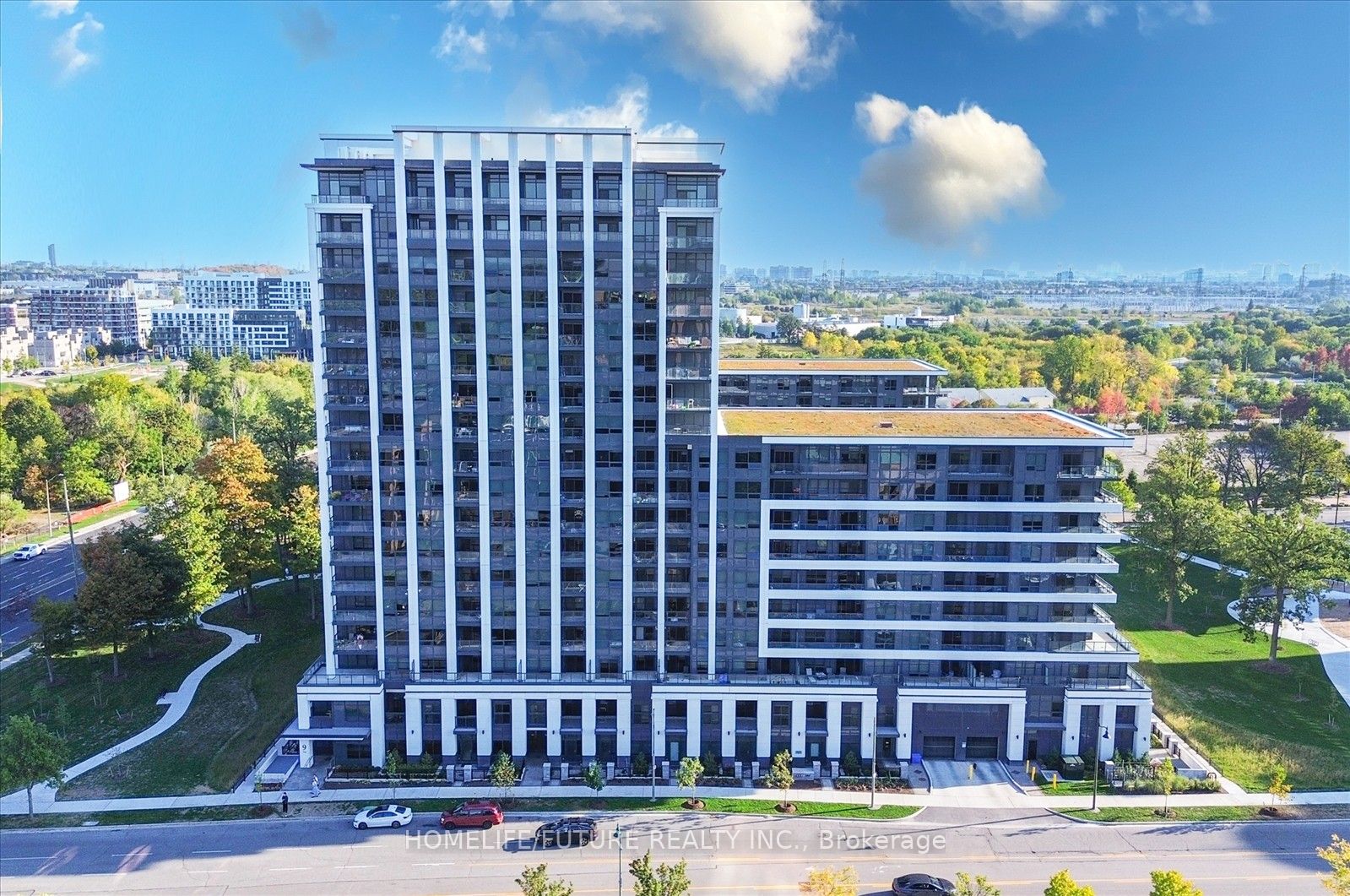 8 Cedarland Drive 1017, Markham, ON L6G 0H4 photo 2