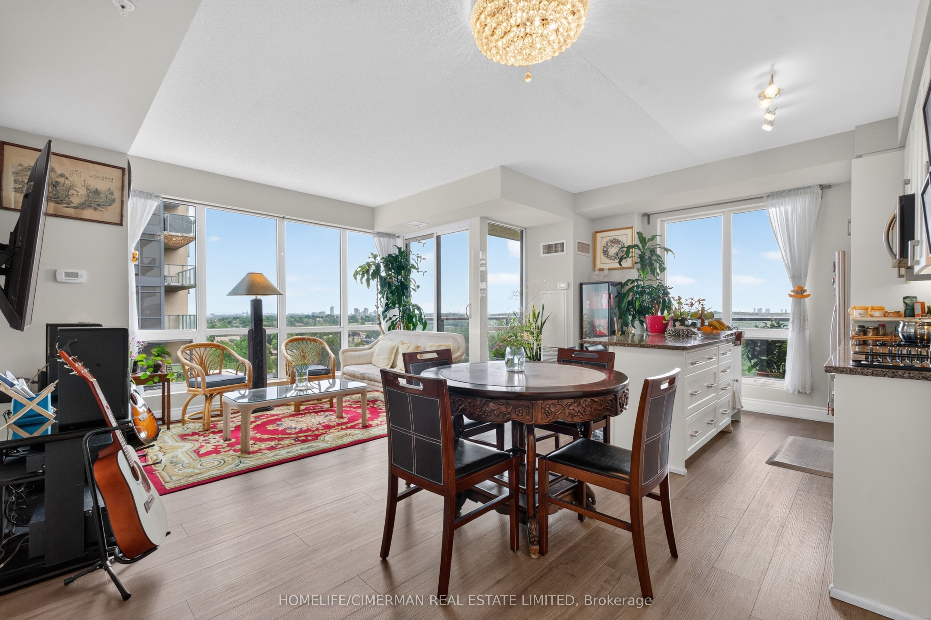 9090 Yonge Street 1010, Richmond Hill, ON L4C 0Z1 photo 3