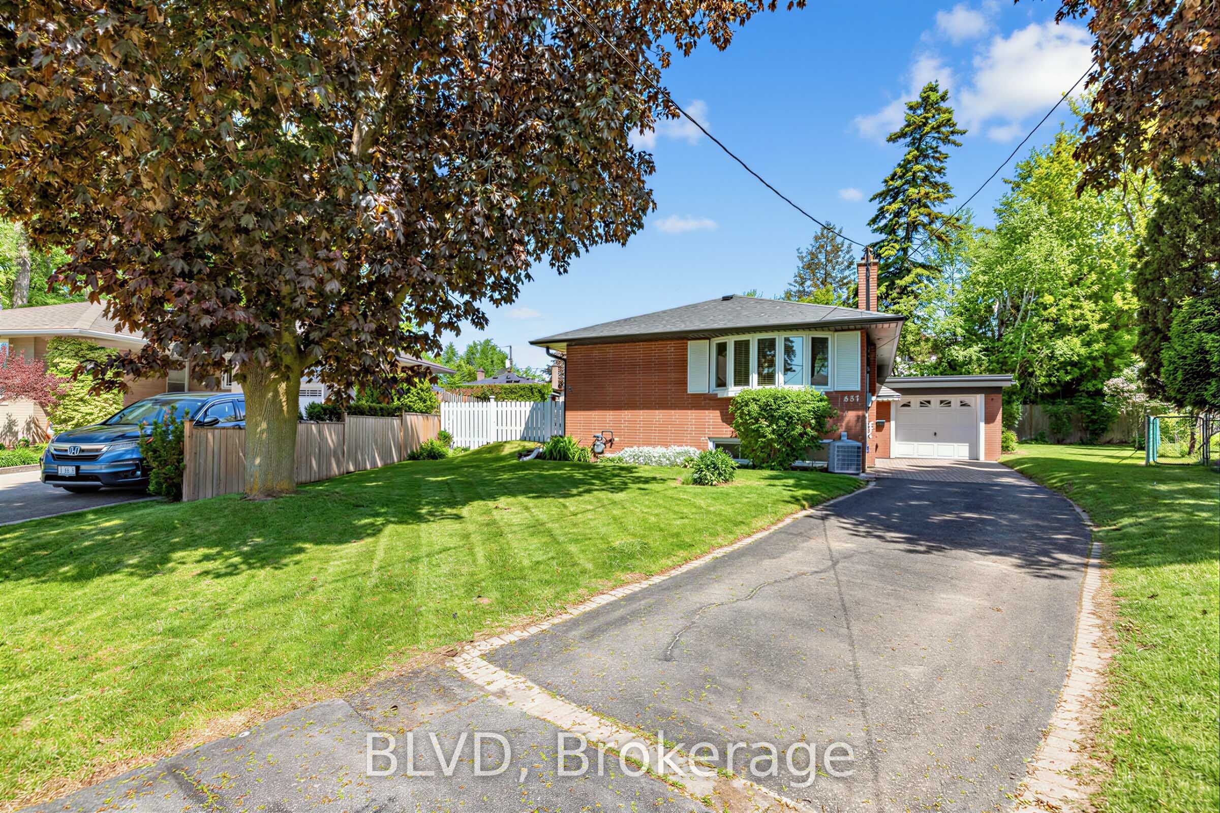 457 Paliser Crescent N, Richmond Hill, ON L4C 1R7