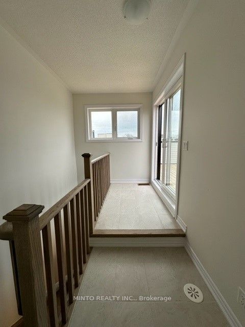 16 William Shearn Crescent, Markham, ON L6C 3J4 photo 5