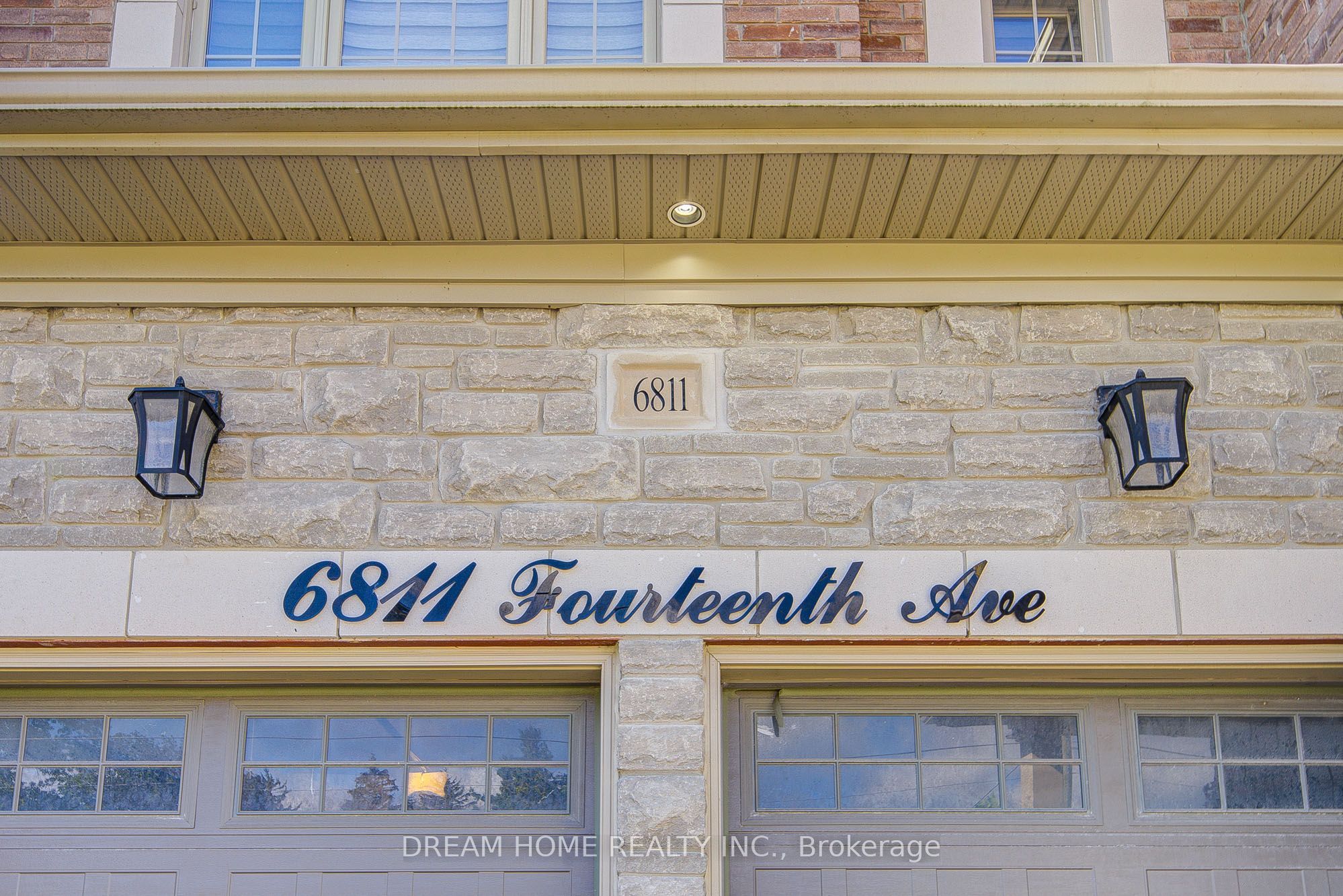 6811 14th Avenue, Markham, ON L6B 1A8 photo 4