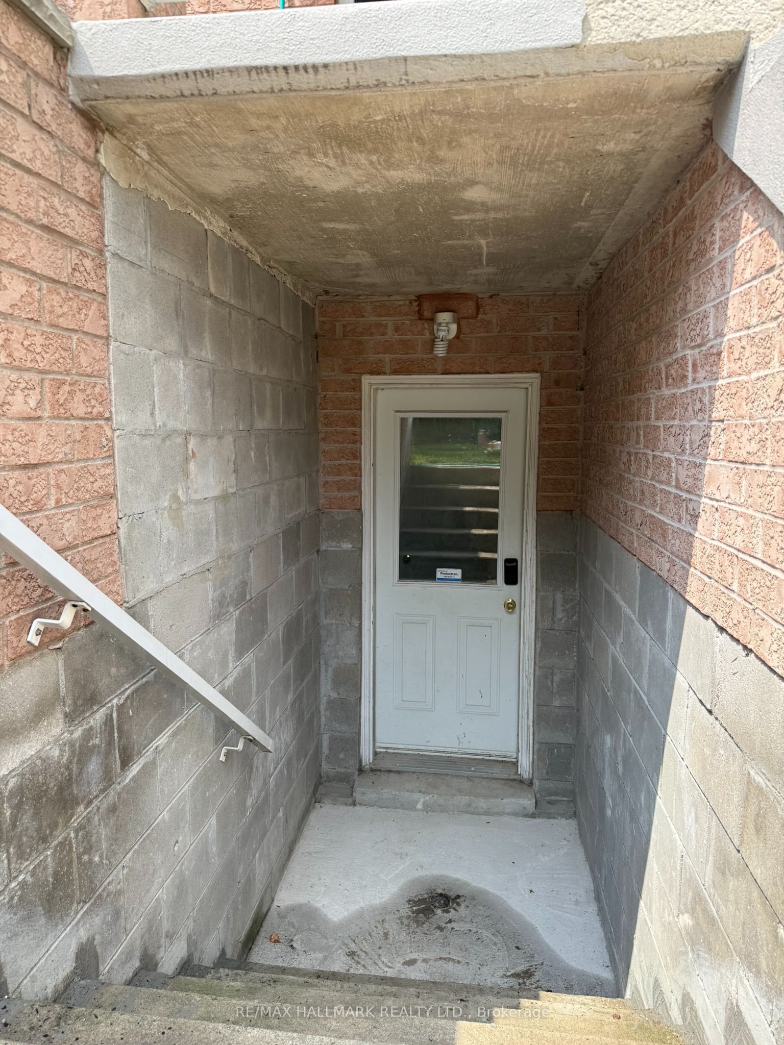 43 Oak Avenue, Richmond Hill, ON L4C 6R5 photo 3