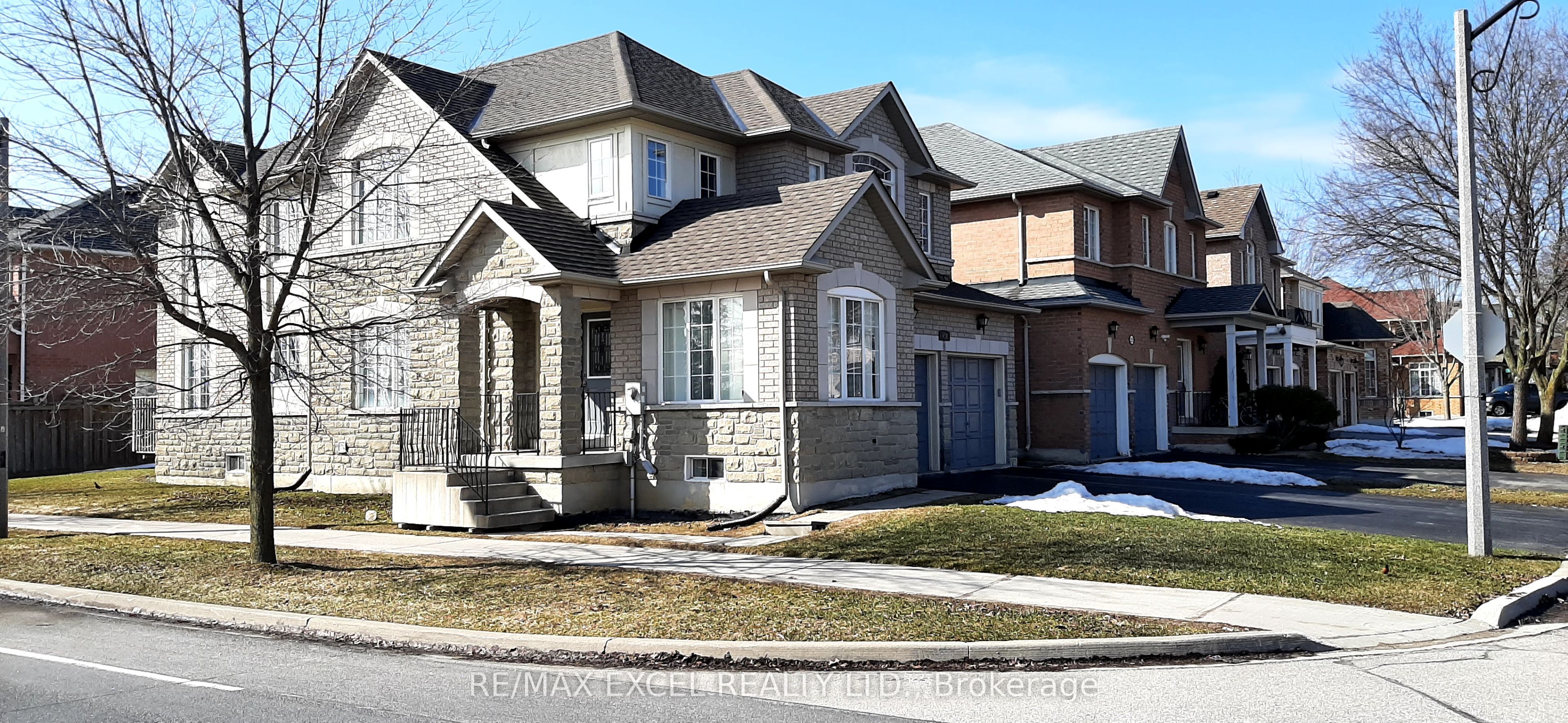 131 Cynthia Jean Street, Markham, ON L6C 2X1 photo 2