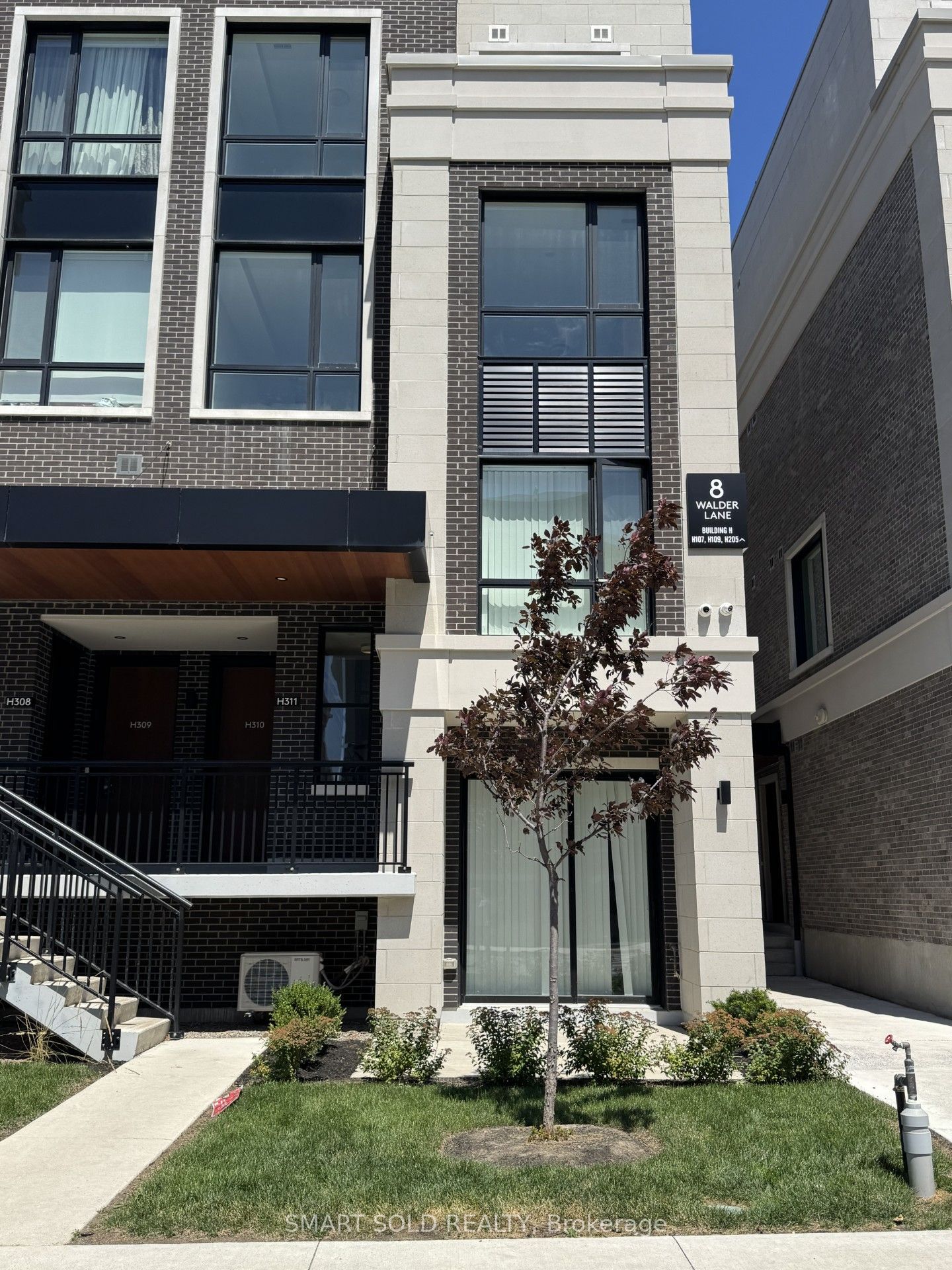 8 Walder Lane 109, Richmond Hill, ON L4S 0P7