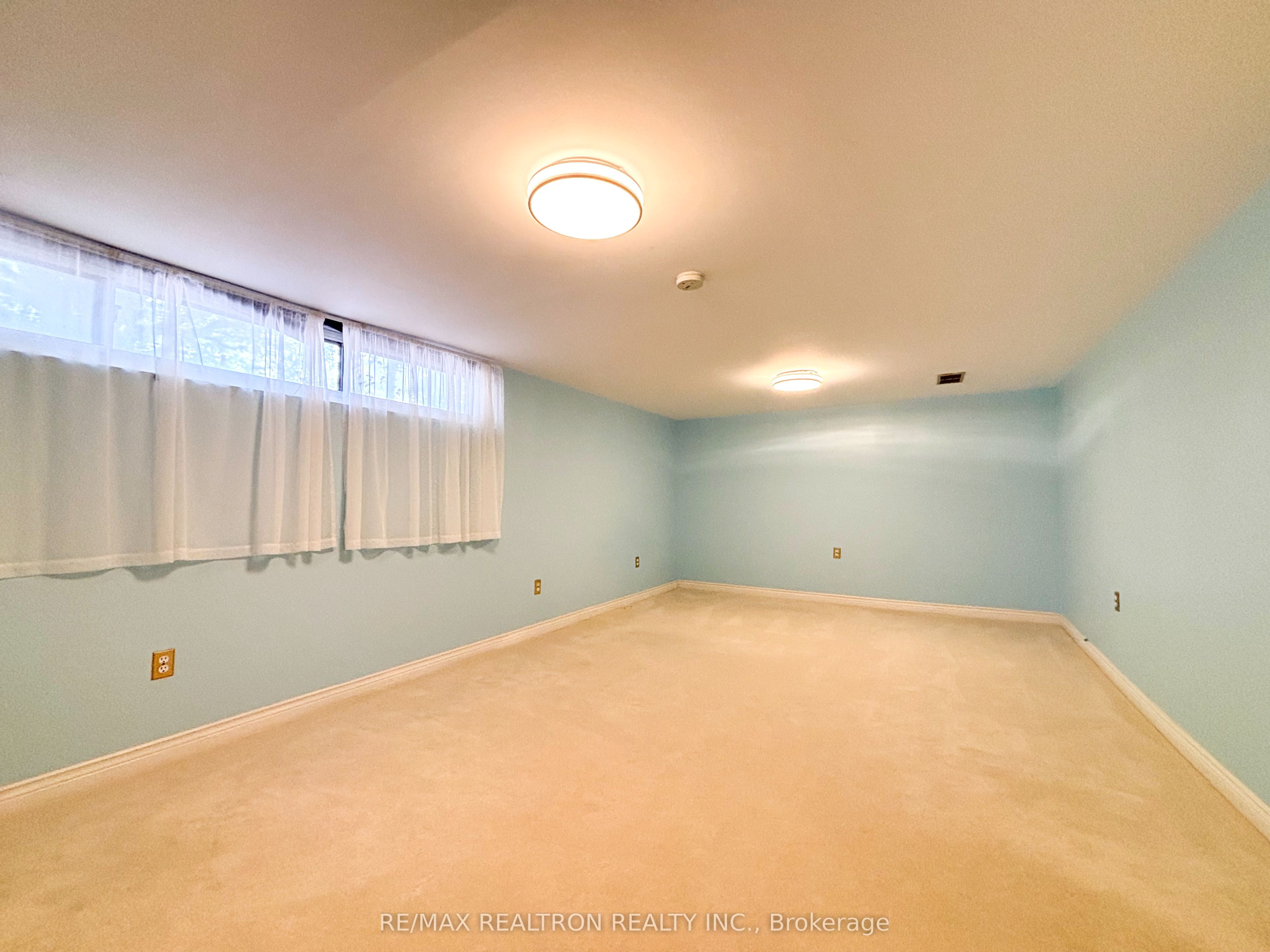 7 Rockport Crescent, Richmond Hill, ON L4C 2L5 photo 5