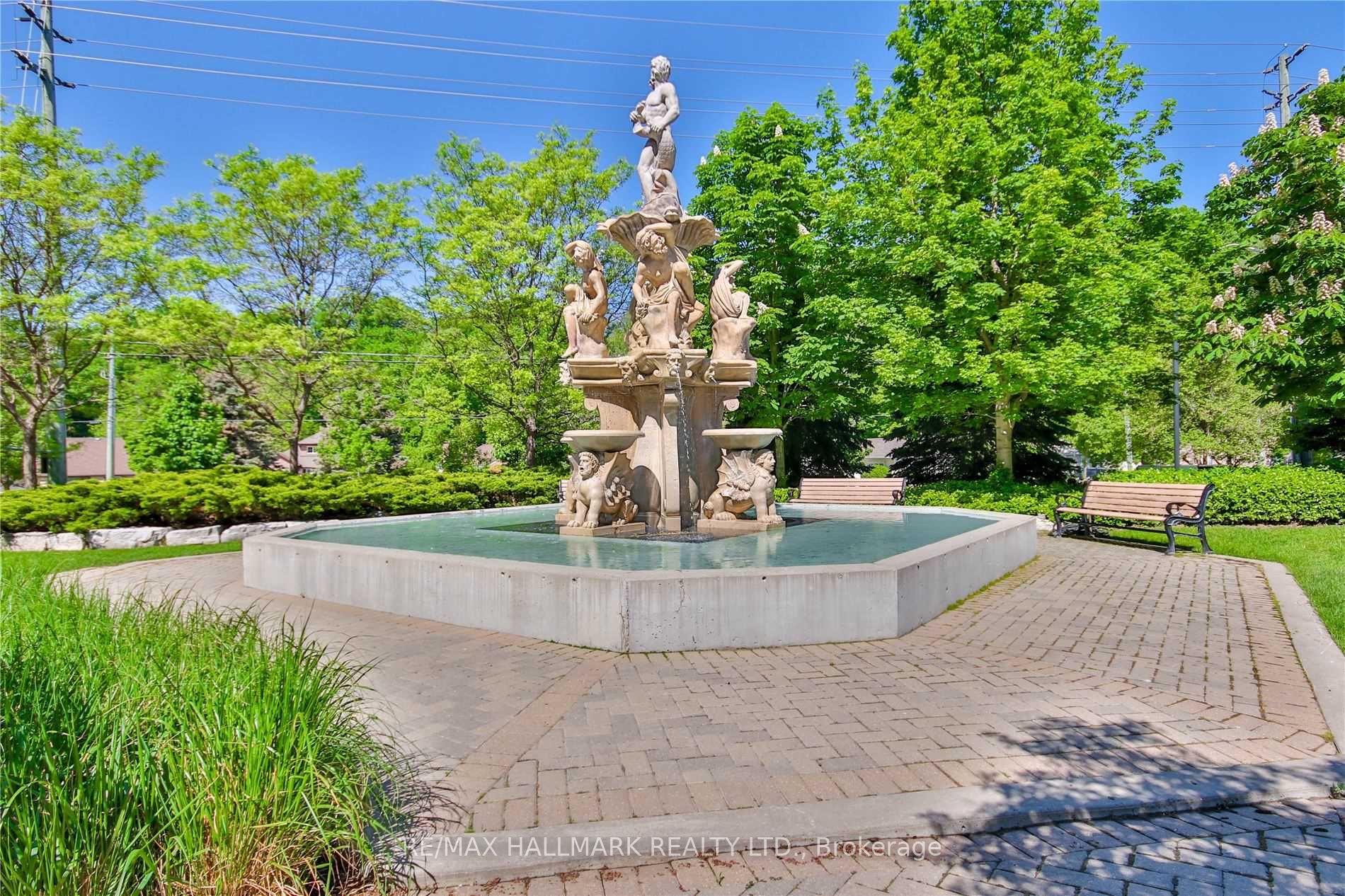 8201 Islington Avenue 411, Vaughan, ON L4L 9S6