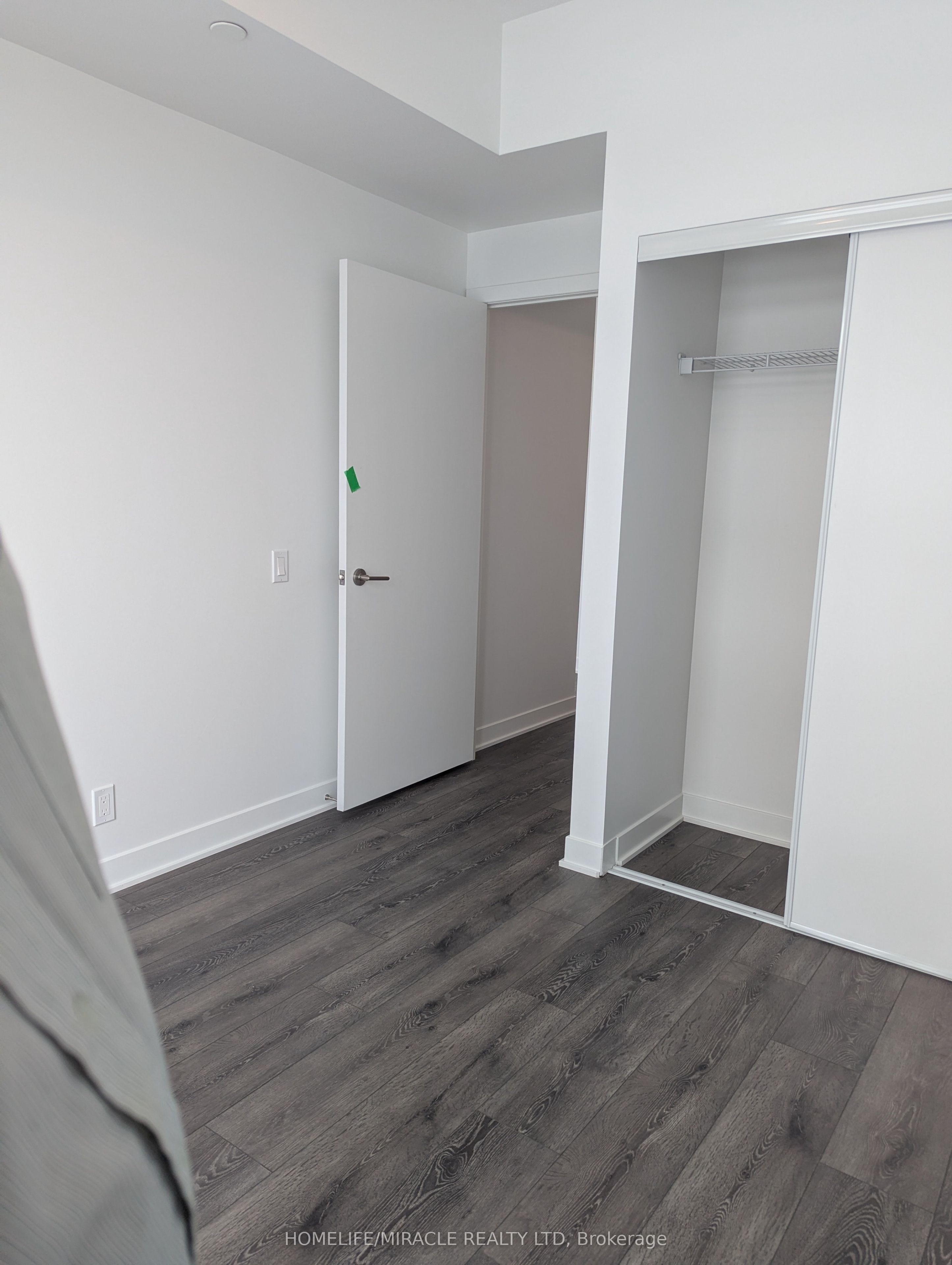 10 Flavelle Trail 2104, Vaughan, ON L4L 0M9