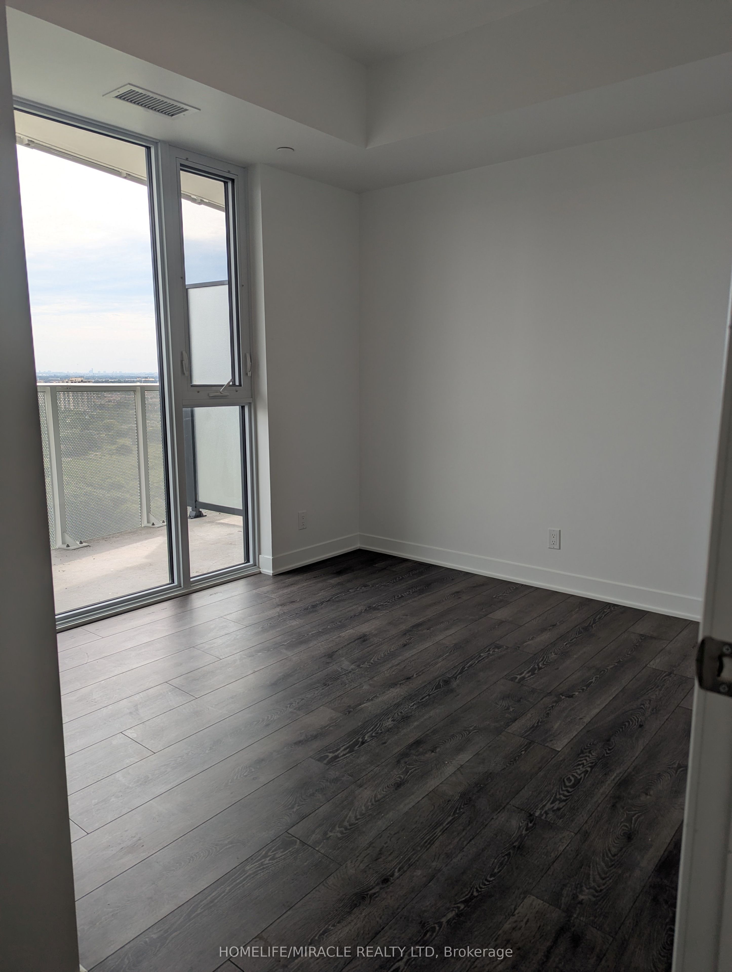 10 Flavelle Trail 2104, Vaughan, ON L4L 0M9 photo 4