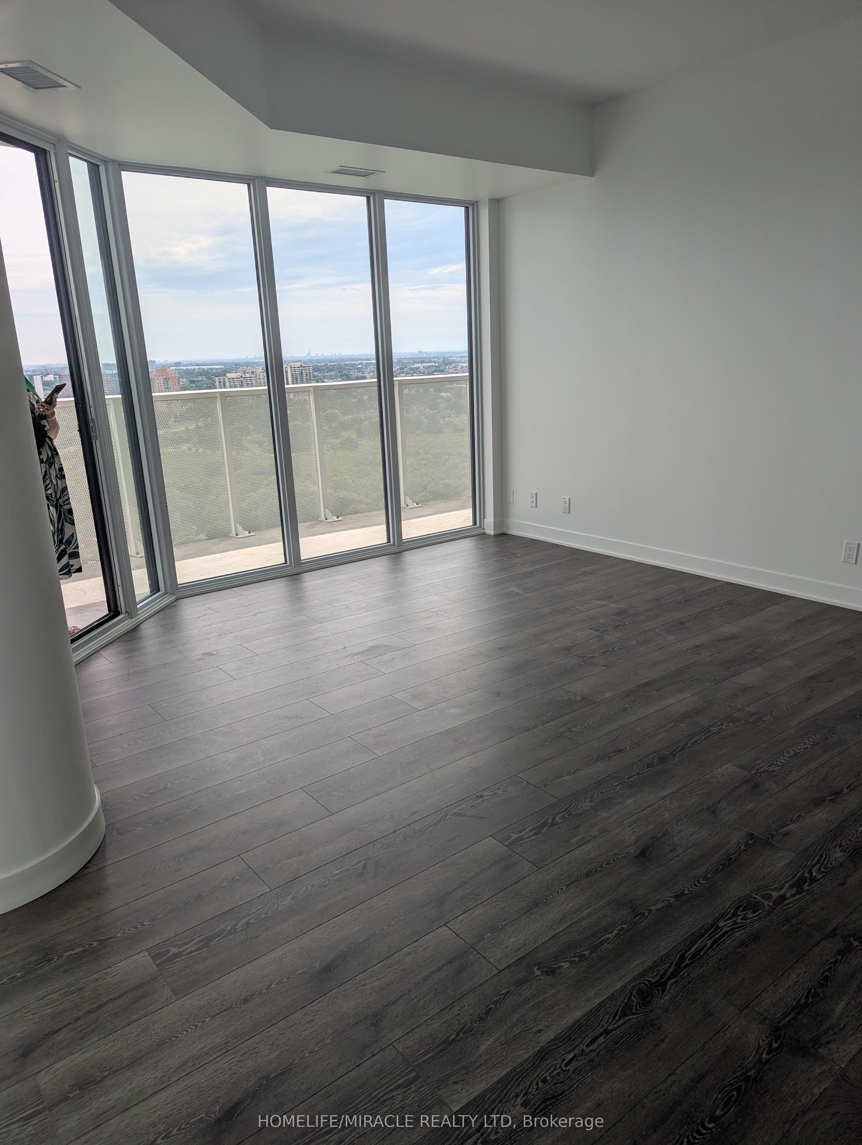 10 Flavelle Trail 2104, Vaughan, ON L4L 0M9 photo 5