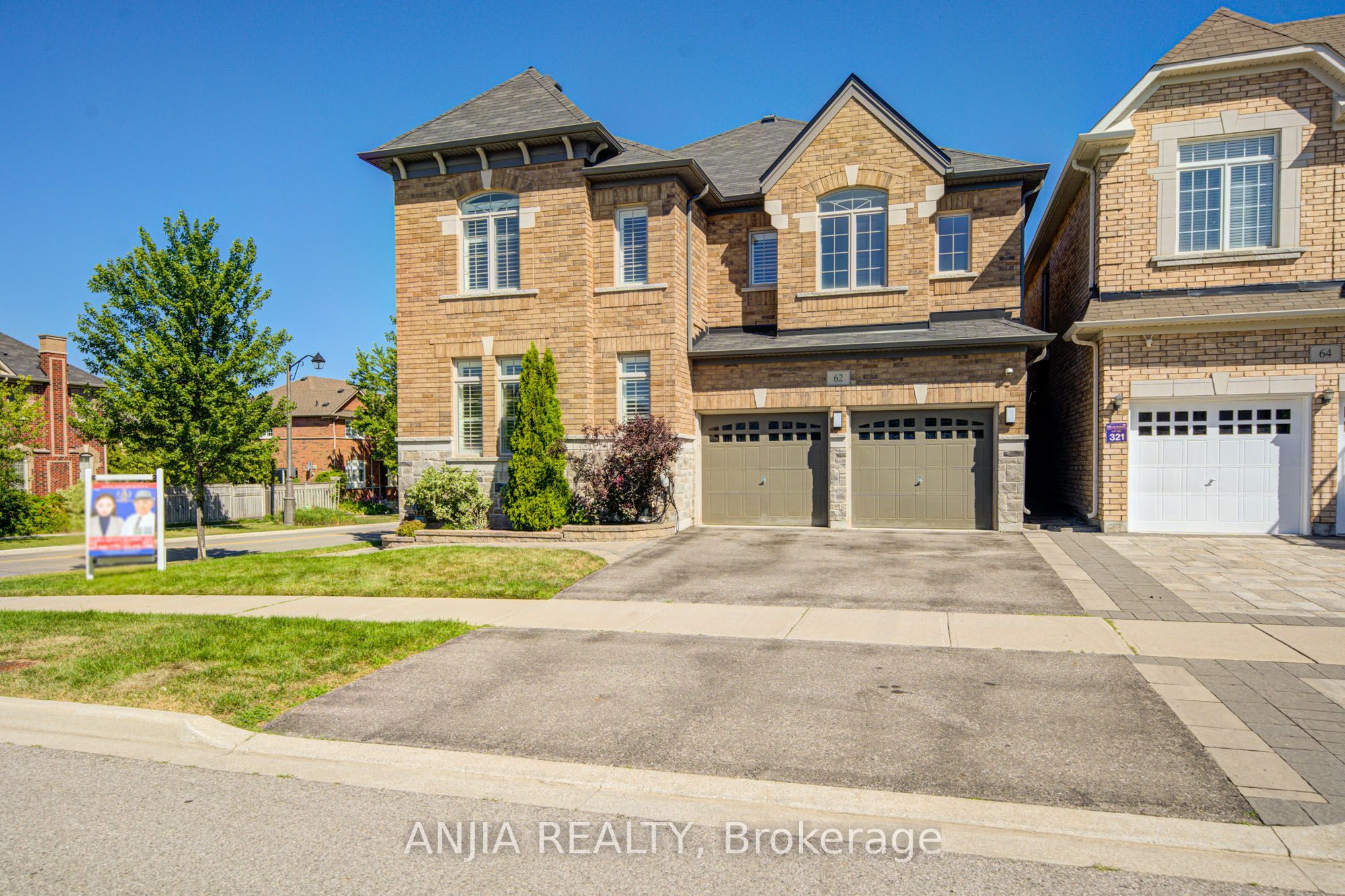 62 Holst Avenue, Markham, ON L6C 0S6 photo 3