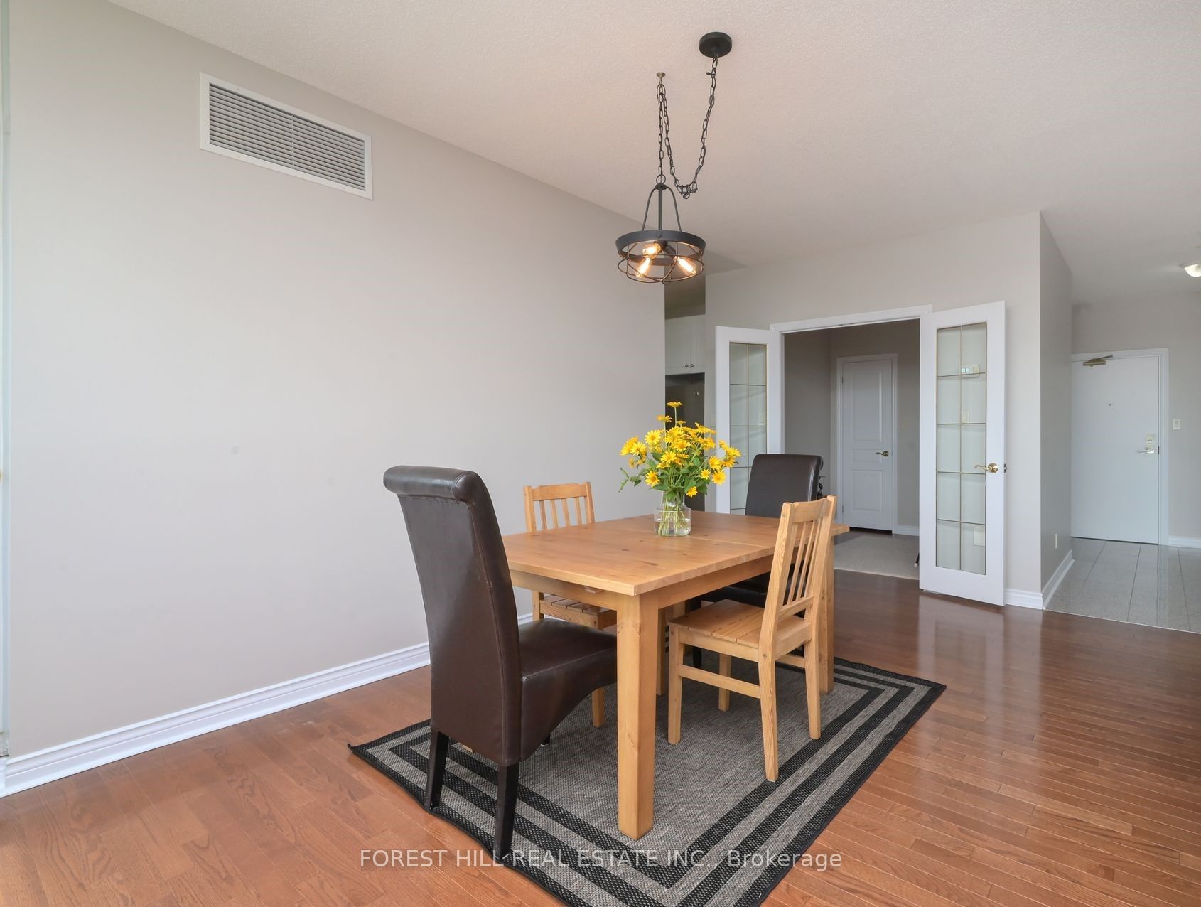 4 Briar Hill Heights 507, New Tecumseth, ON L9R 1Z7 photo 4