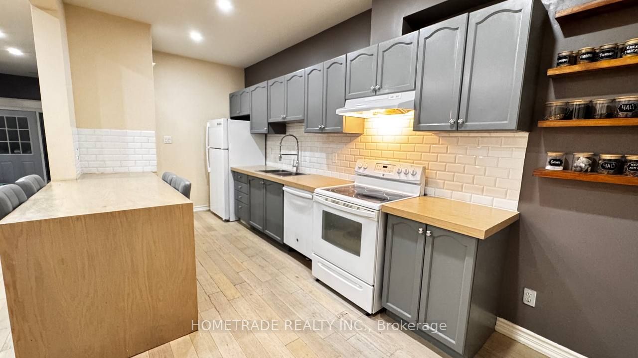 231 Denise Circle, Newmarket, ON L3X 2K2 photo 5