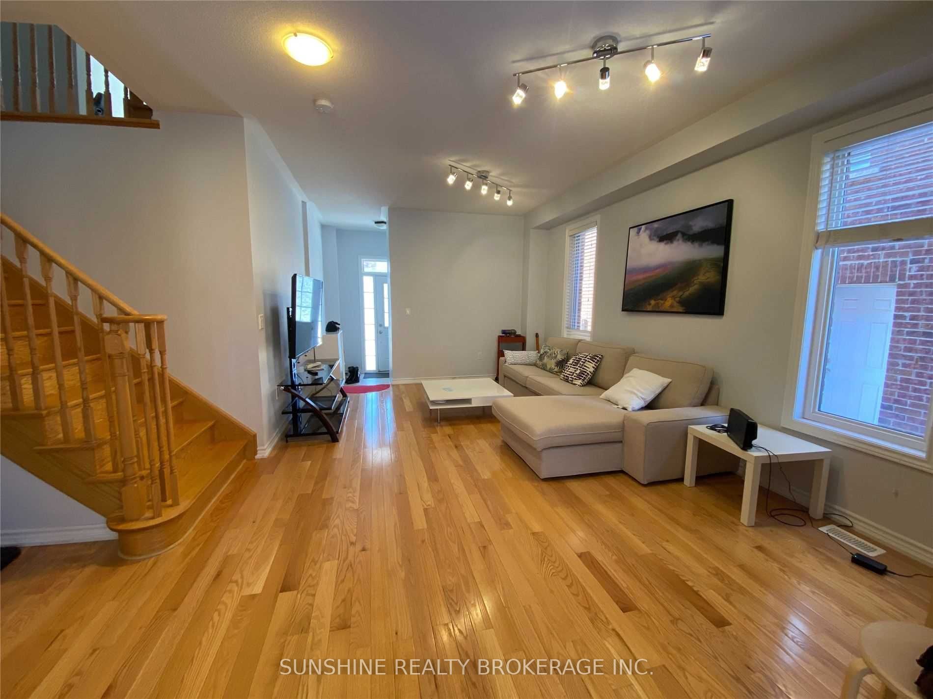 94 Carolina Rose Crescent, Markham, ON L6E 0J6 photo 2