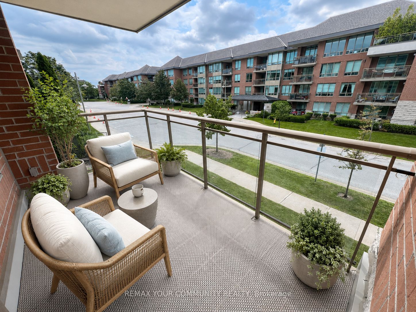 50 The Boardwalk Way 207, Markham, ON L6E 1B6 photo 5