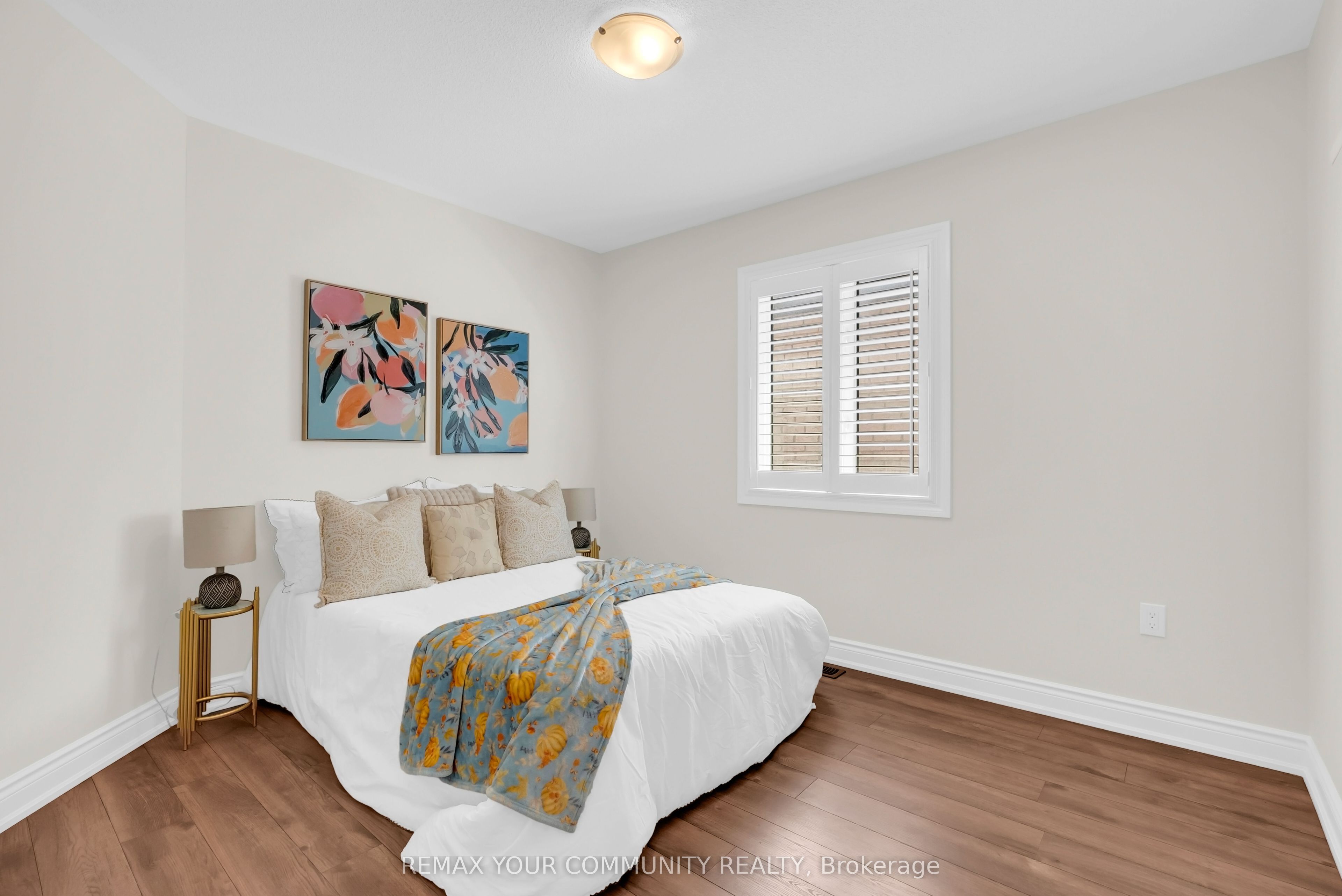 49 Zenith Avenue, Vaughan, ON L4H 4K9 photo 4