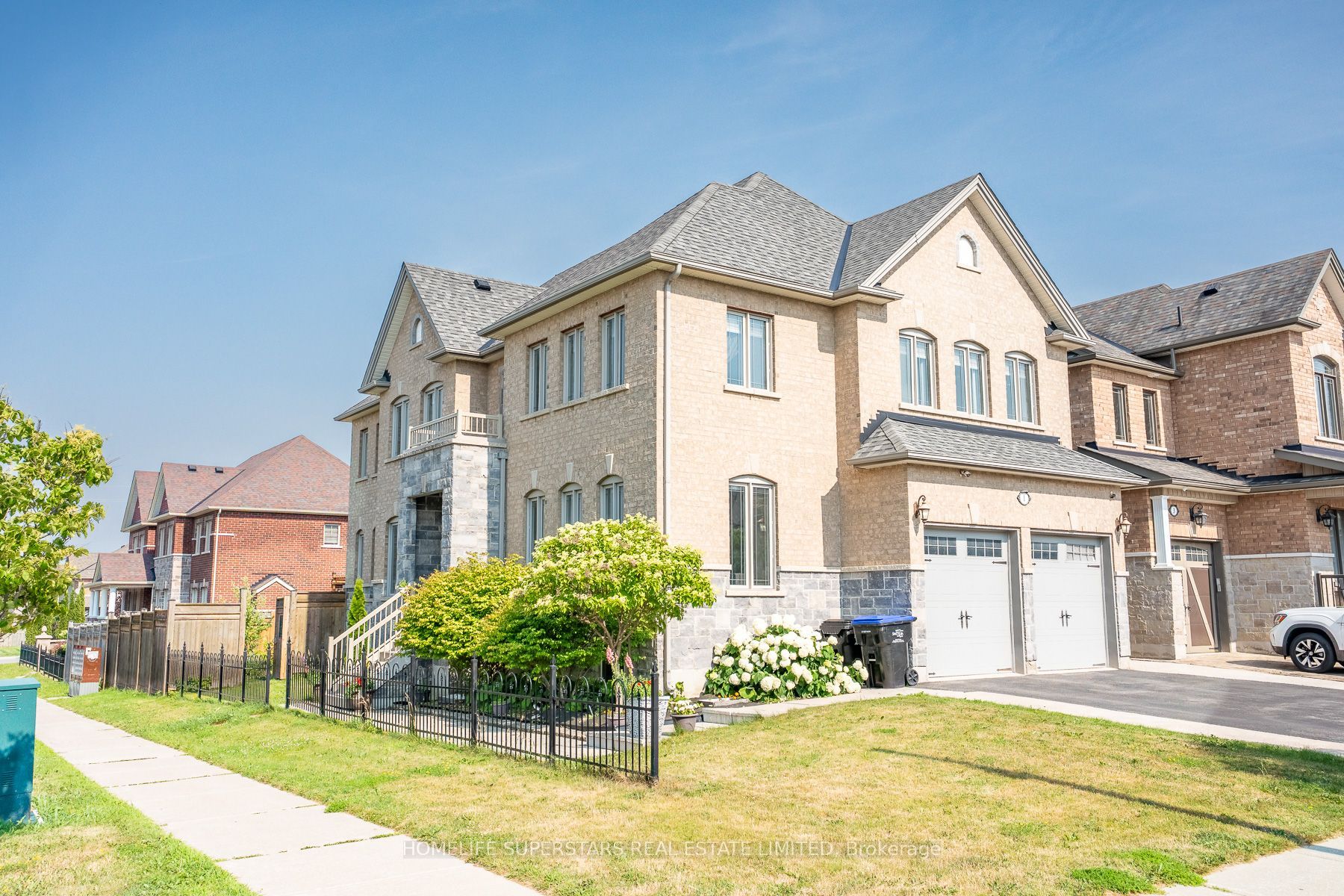 1 Walker Boulevard, New Tecumseth, ON L9R 0N2