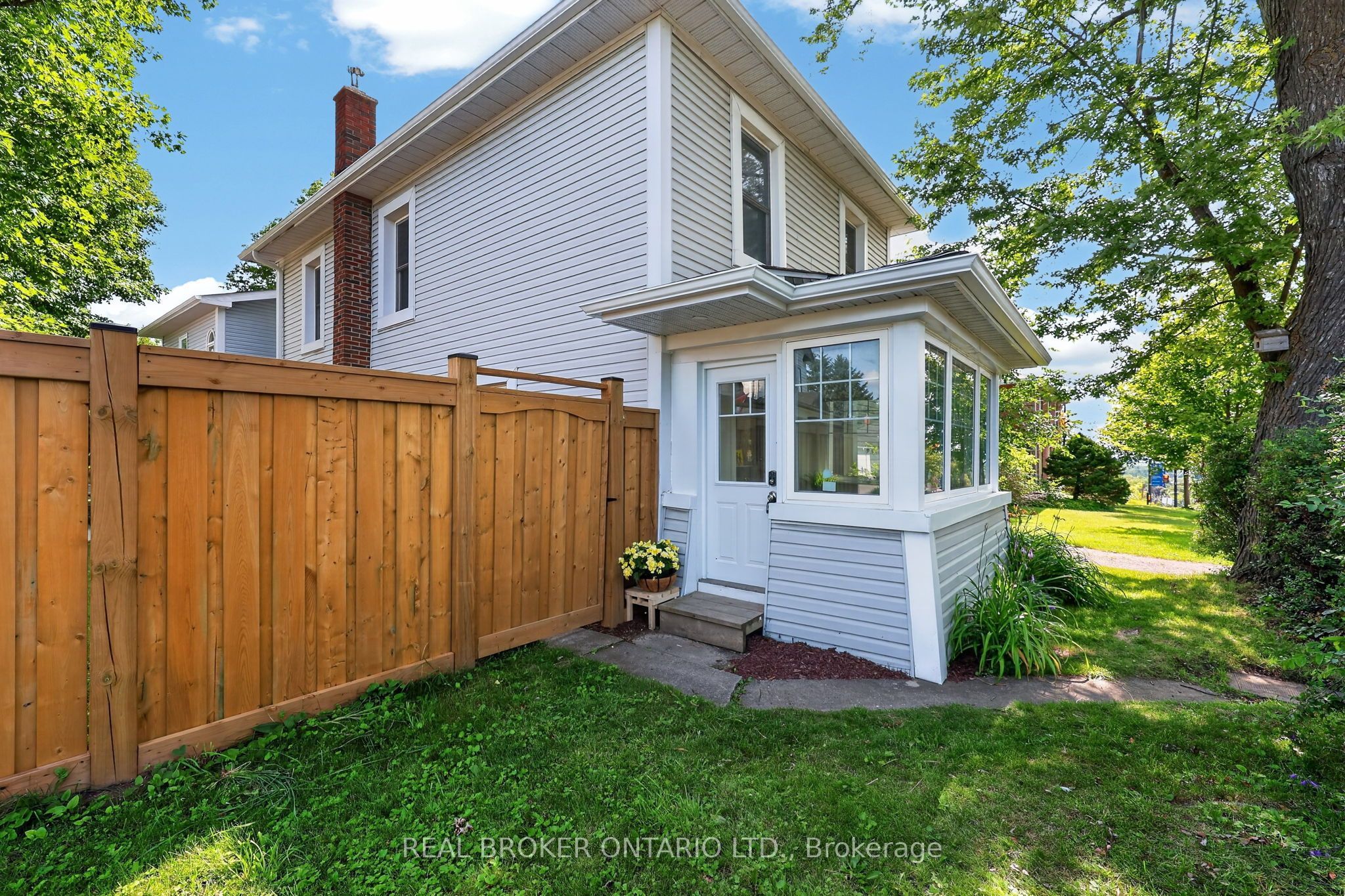 5631 Mount Albert Road, East Gwillimbury, ON L0G 1M0 photo 2