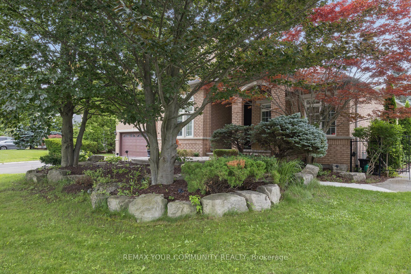 123 Laurentian Boulevard, Vaughan, ON L6A 2V8 photo 2