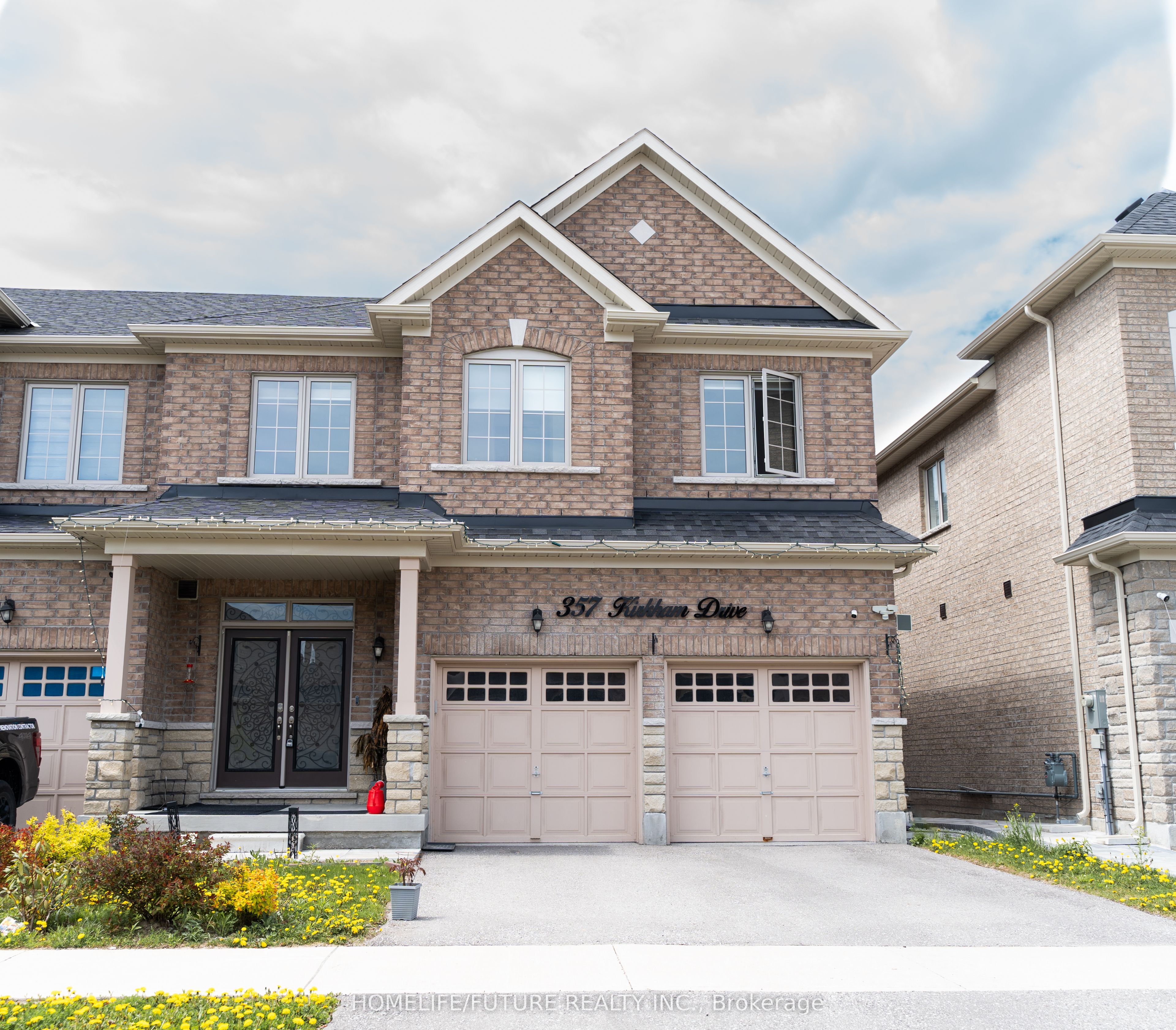 357 Kirkham Drive Main, Markham, ON L3S 0E8