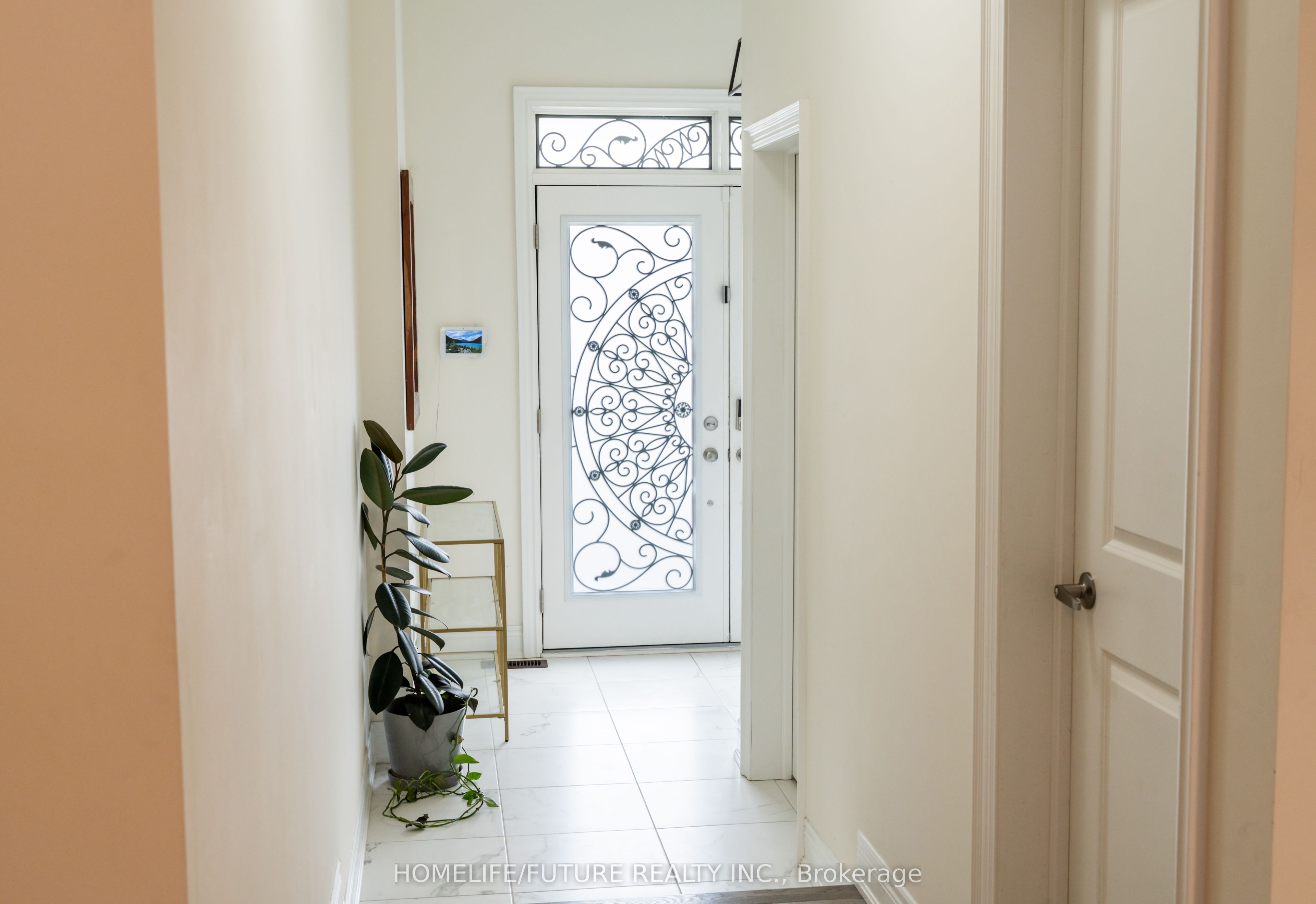 357 Kirkham Drive Main, Markham, ON L3S 0E8 photo 2