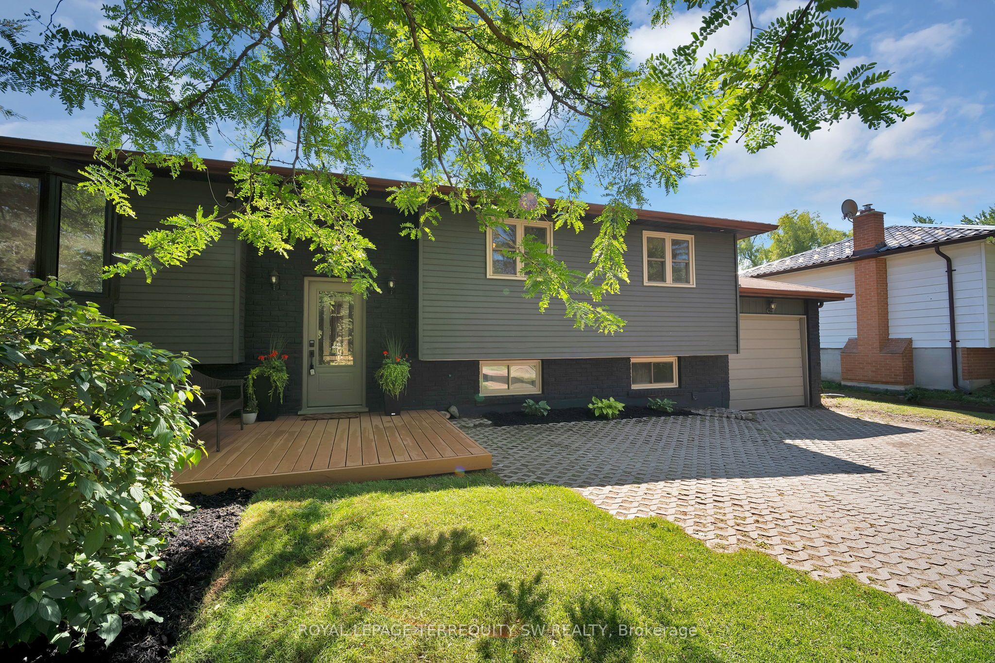 2249 Willard Avenue, Innisfil, ON L9S 2B8