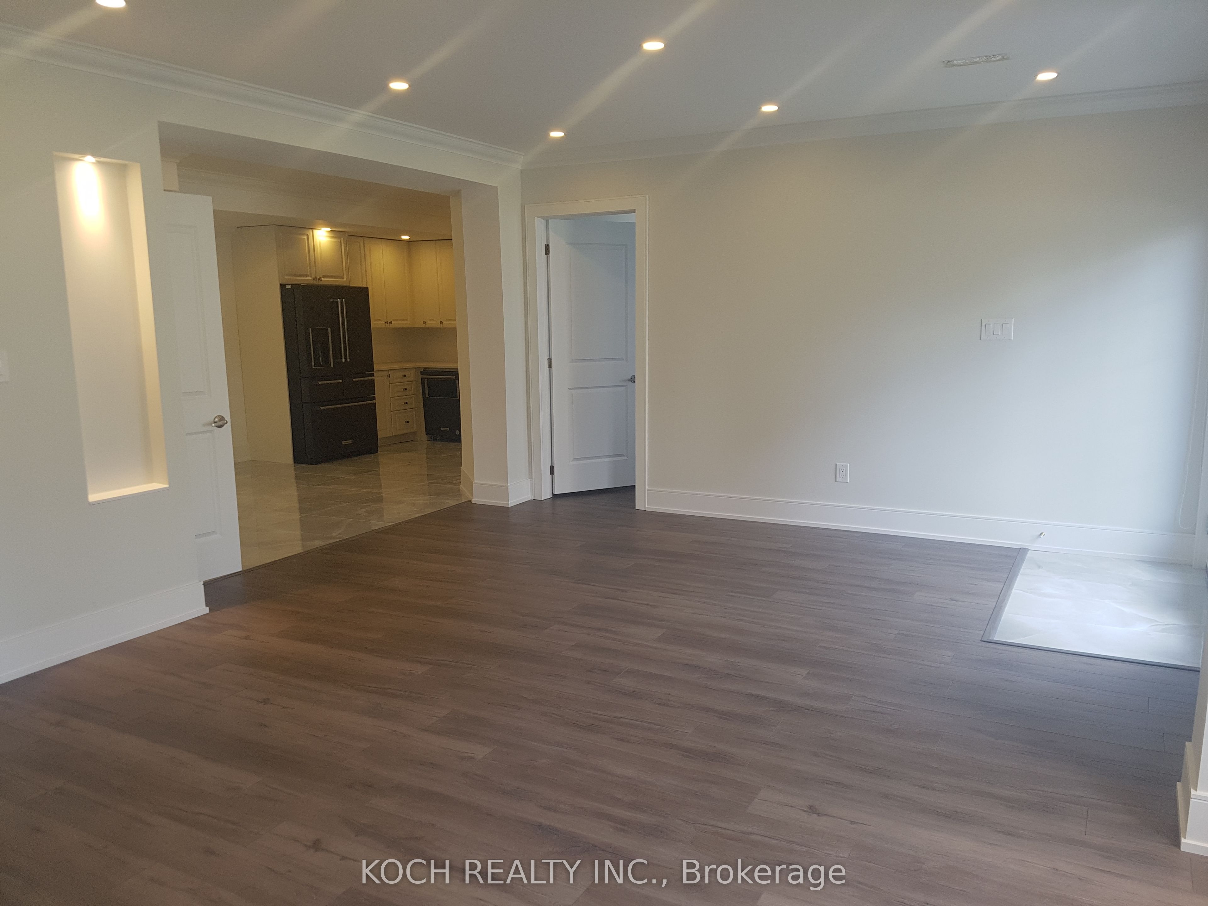 1 Hurst Avenue, Vaughan, ON L6A 4X6 photo 2