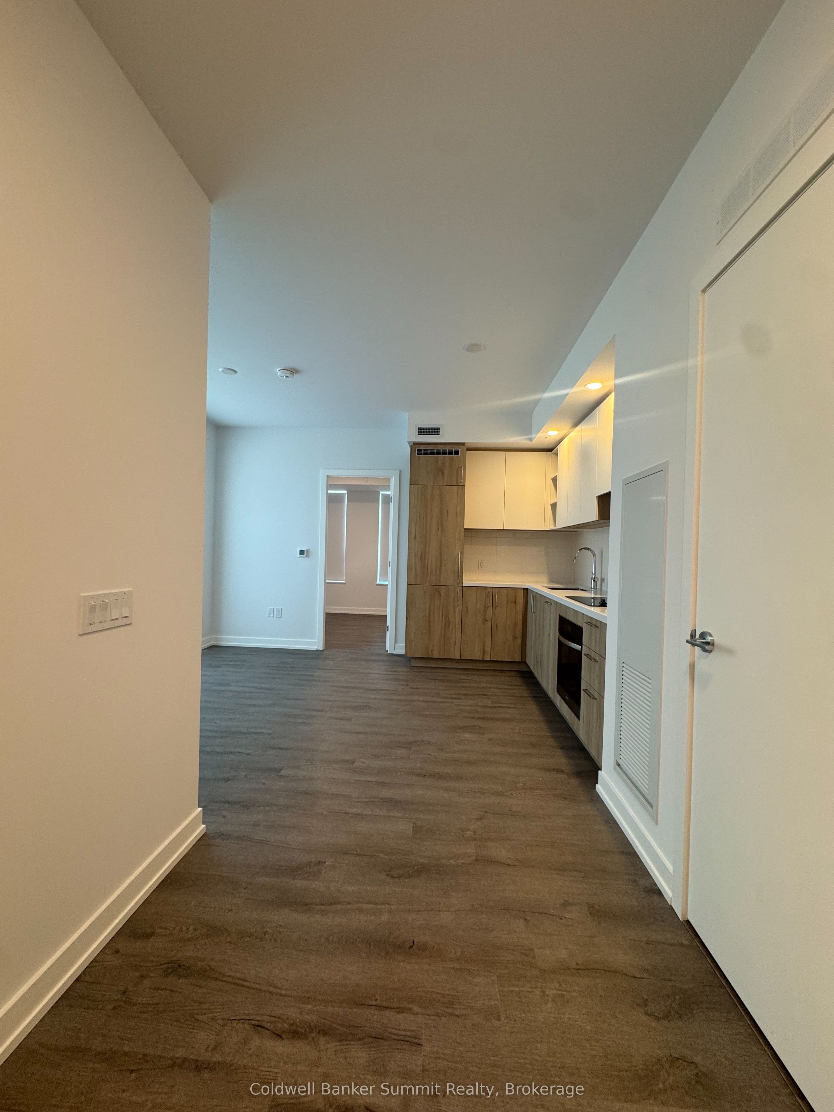 2851 Highway 7 Road 502B, Vaughan, ON L4K 1W2 photo 5
