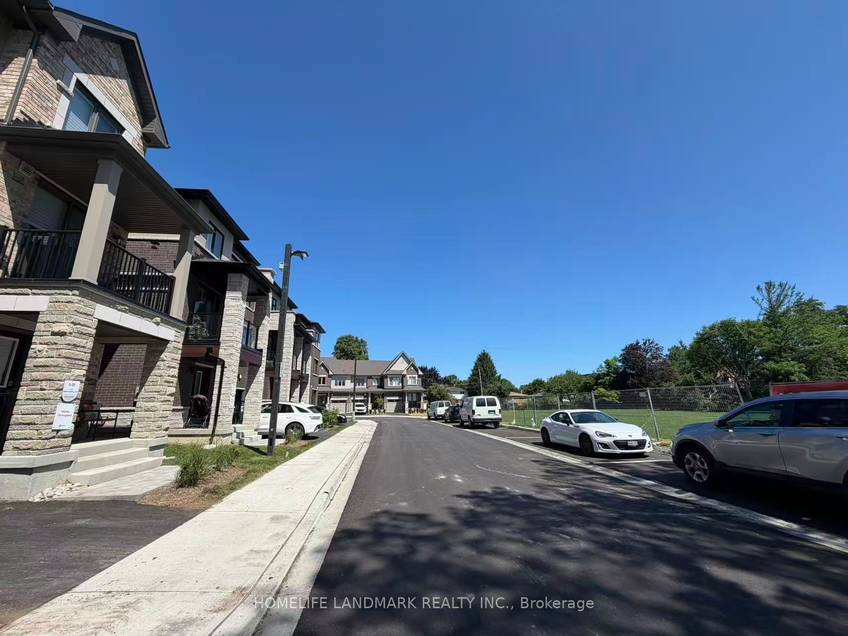 111 Anna Russell Way, Markham, ON L3R 3X3 photo 3
