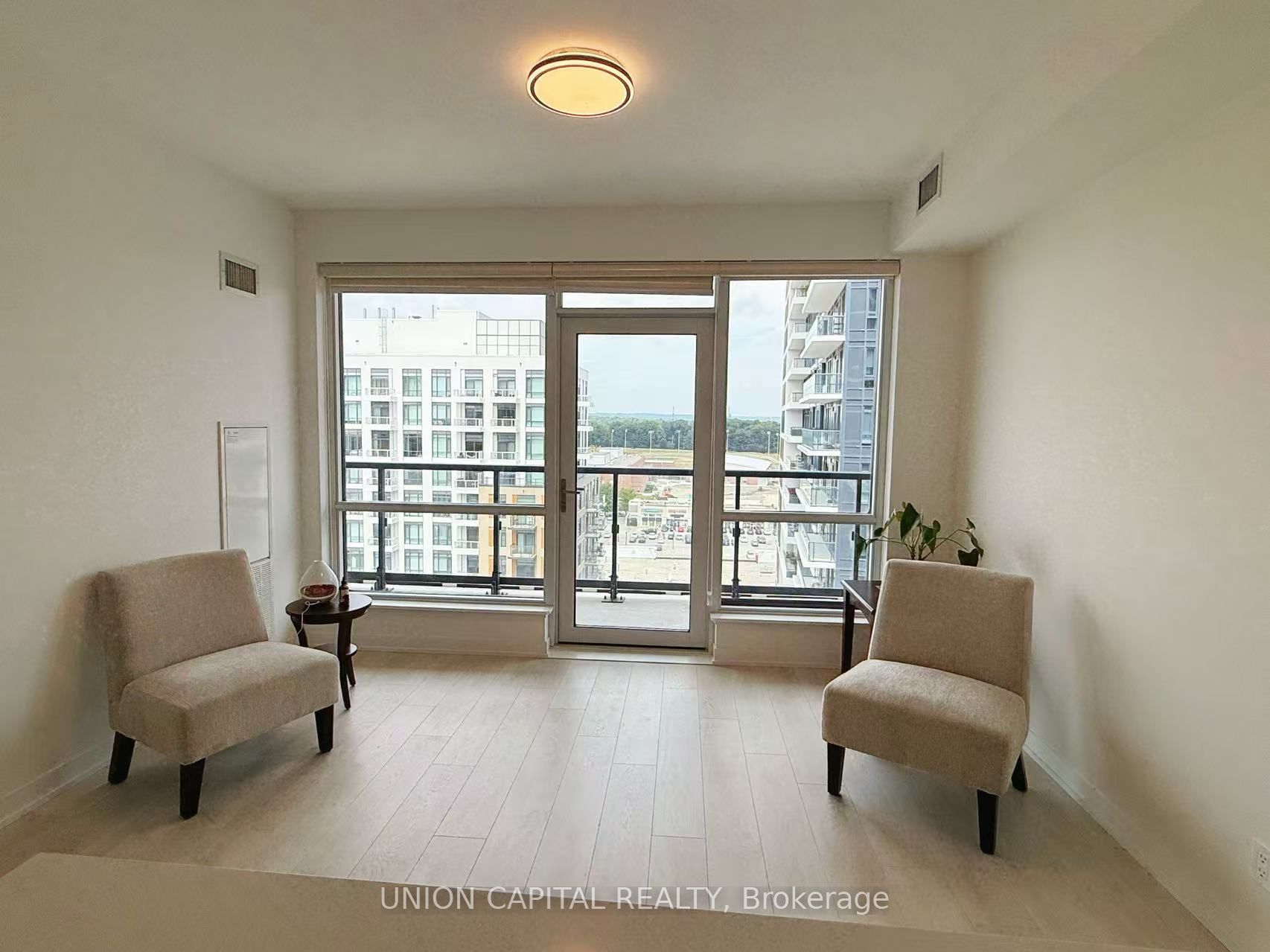 7950 Bathurst Street 1126, Vaughan, ON L4J 0L4 photo 4