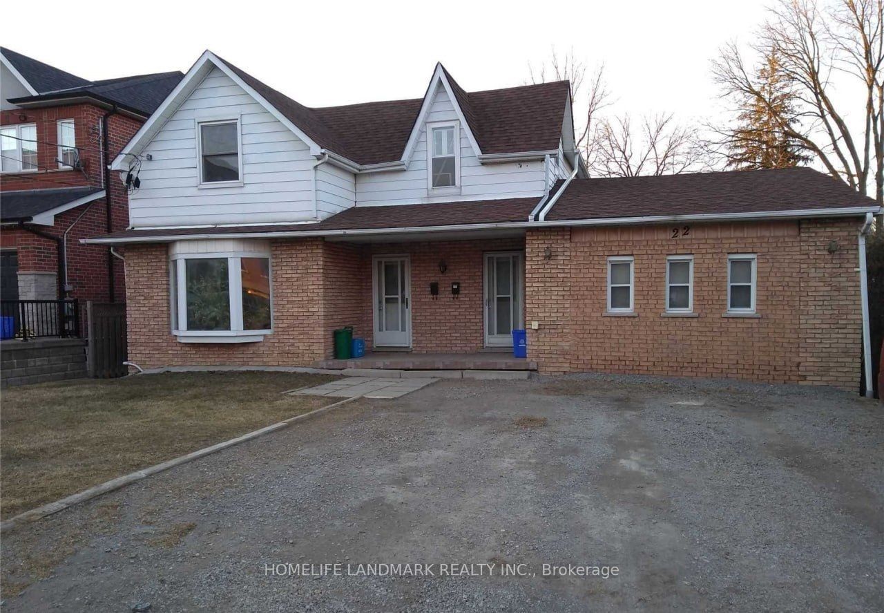 22 Centre Street 2, Aurora, ON L4G 1J6 photo 2