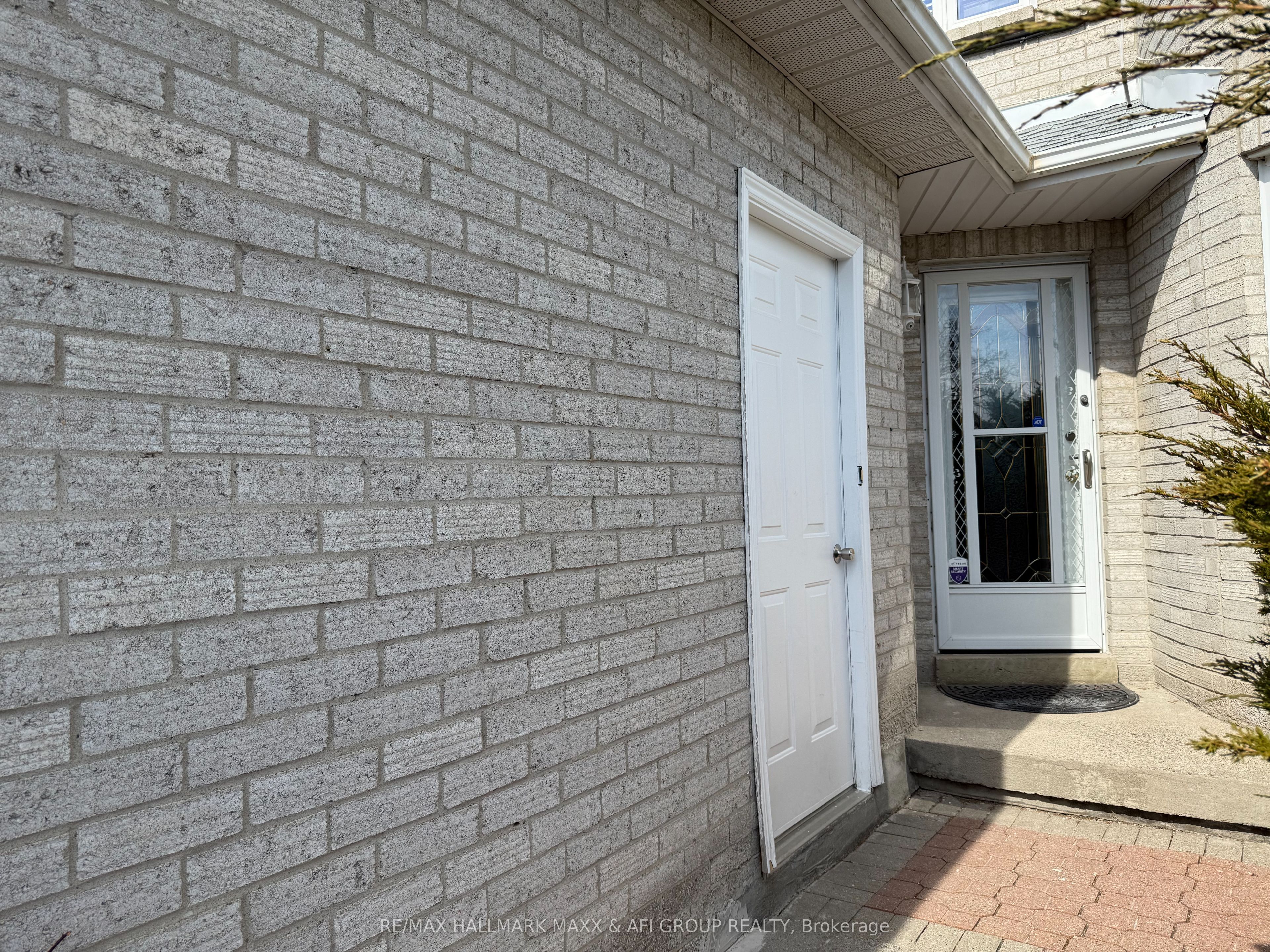 162 Joseph Aaron Boulevard, Vaughan, ON L4J 6J5 photo 3