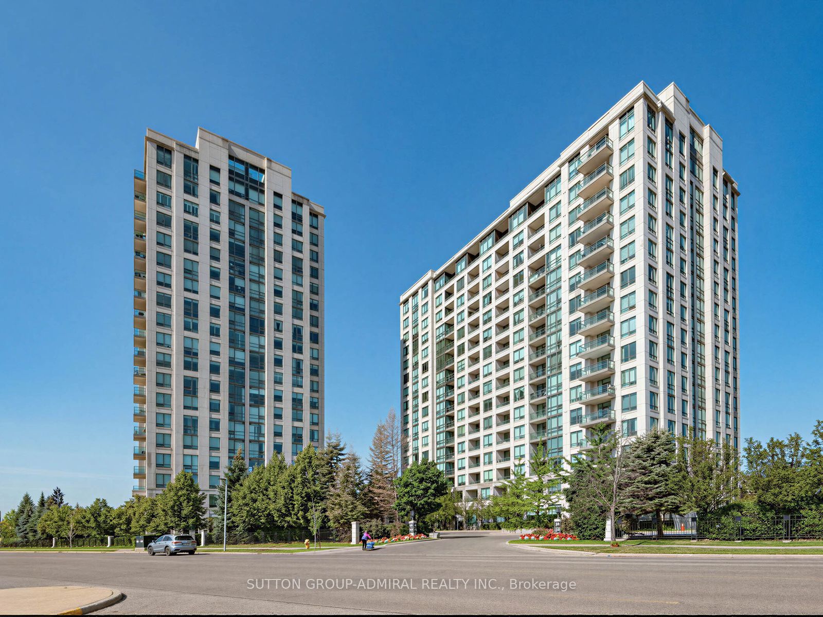 88 Promenade Circle 408, Vaughan, ON L4J 9A4