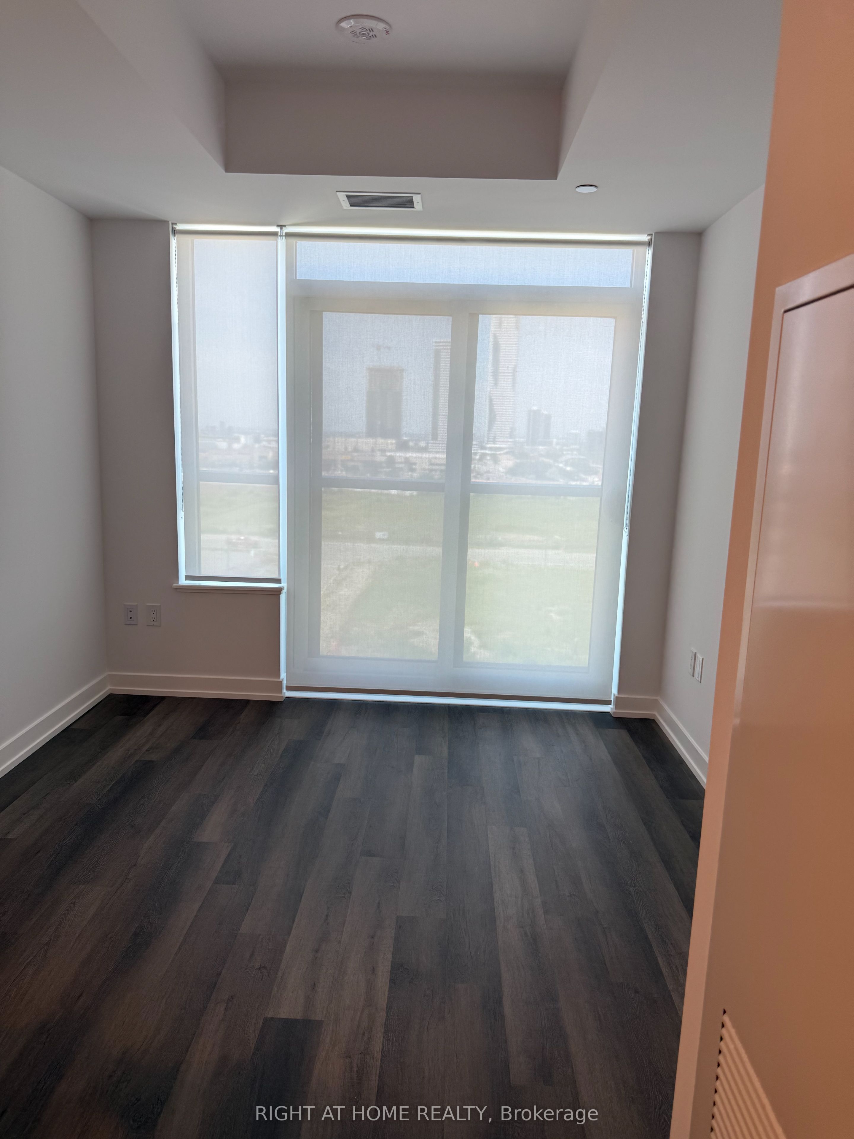 21 Meadowvale Road 603, Vaughan, ON L4K 0P4 photo 5