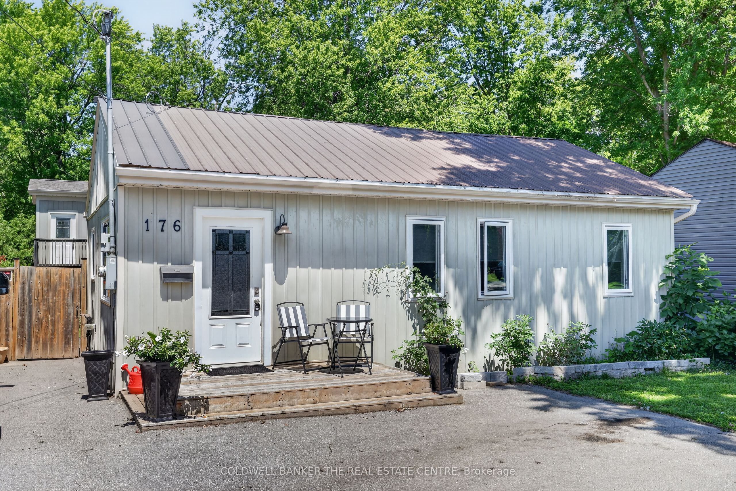 176 Pleasant Boulevard, Georgina, ON L4P 2S4 photo 4
