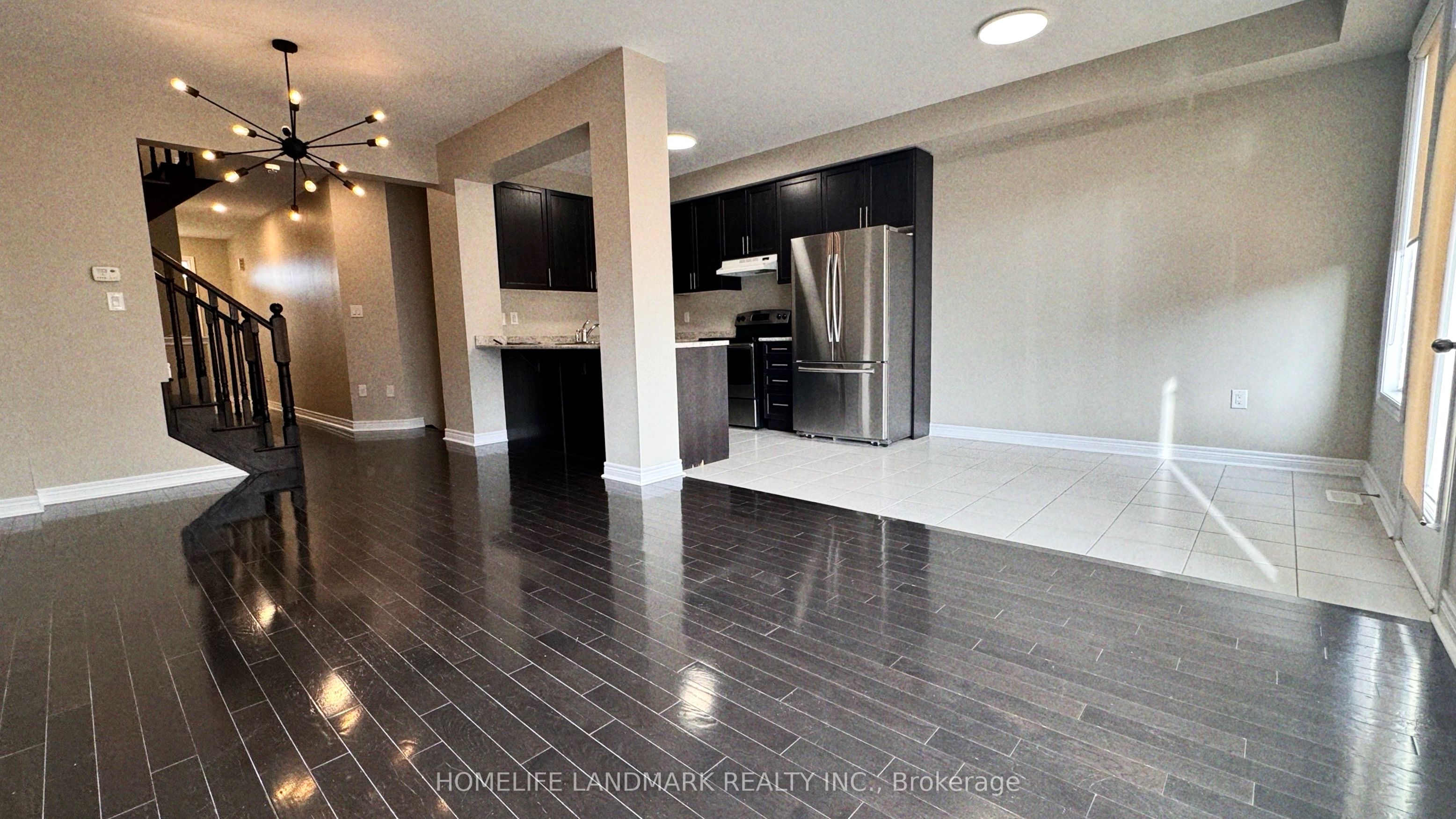29 Gower Drive, Aurora, ON L4G 0V9 photo 2