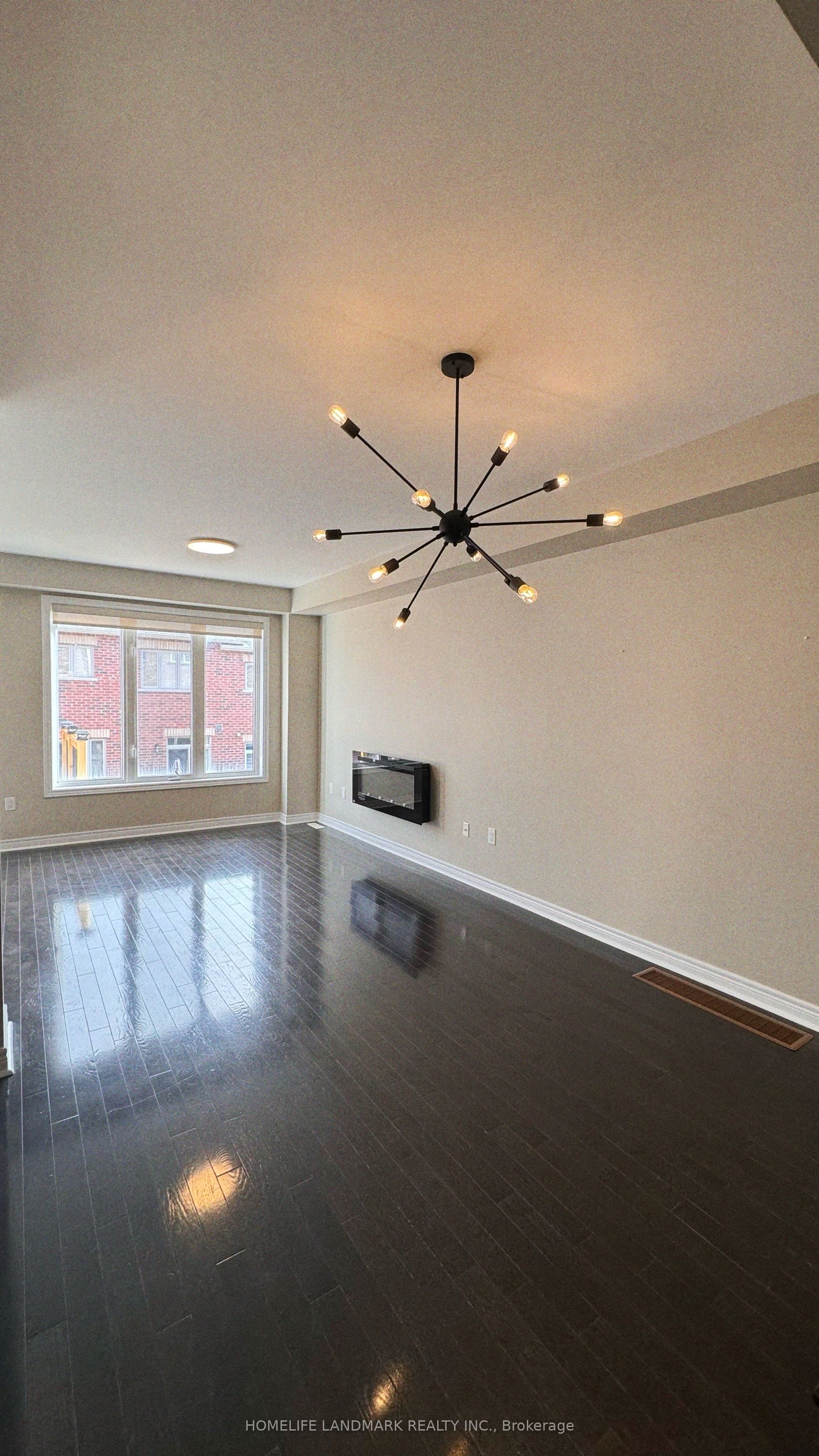 29 Gower Drive, Aurora, ON L4G 0V9 photo 3