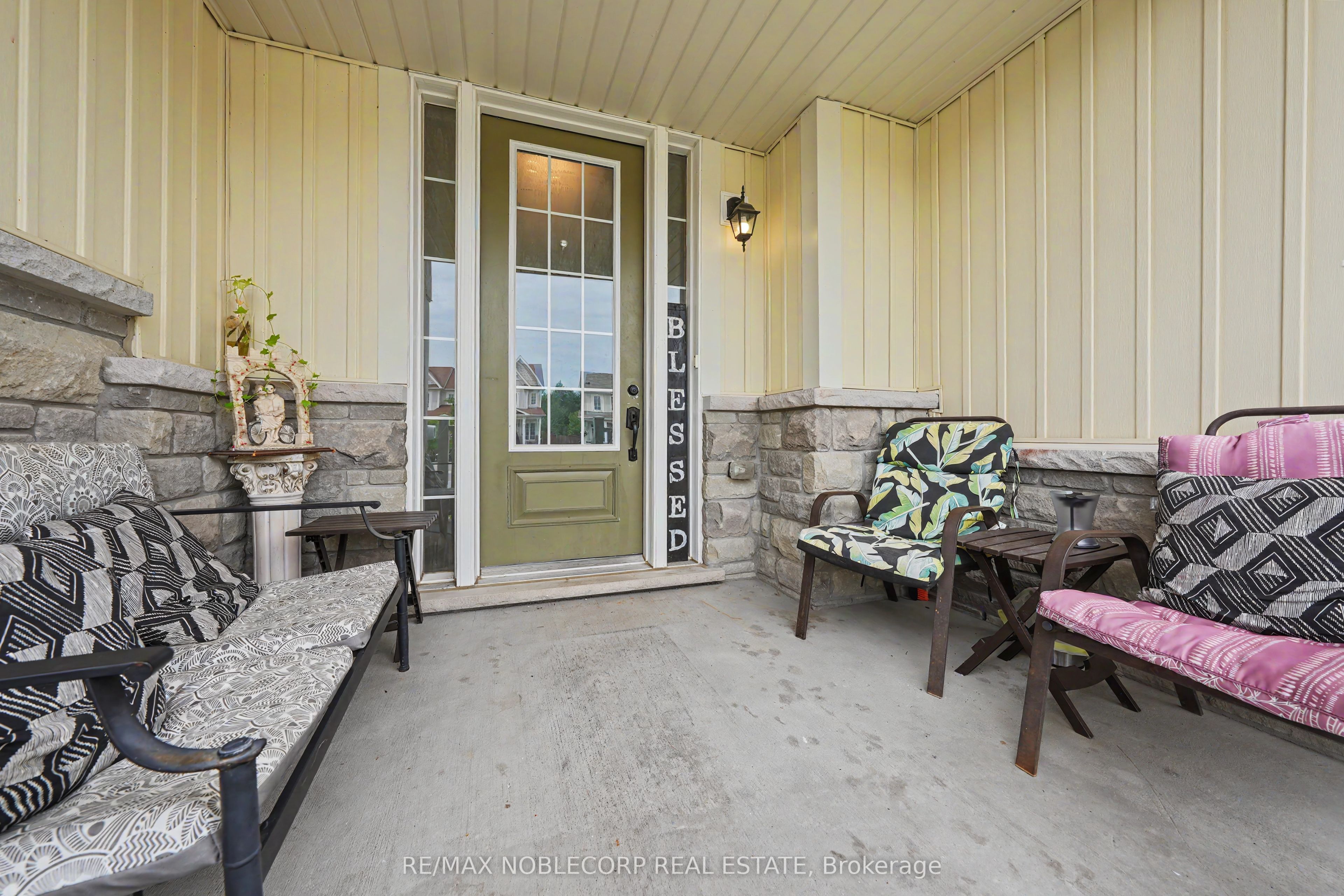 71 Blanchard Crescent, Essa, ON L0M 1B5 photo 4