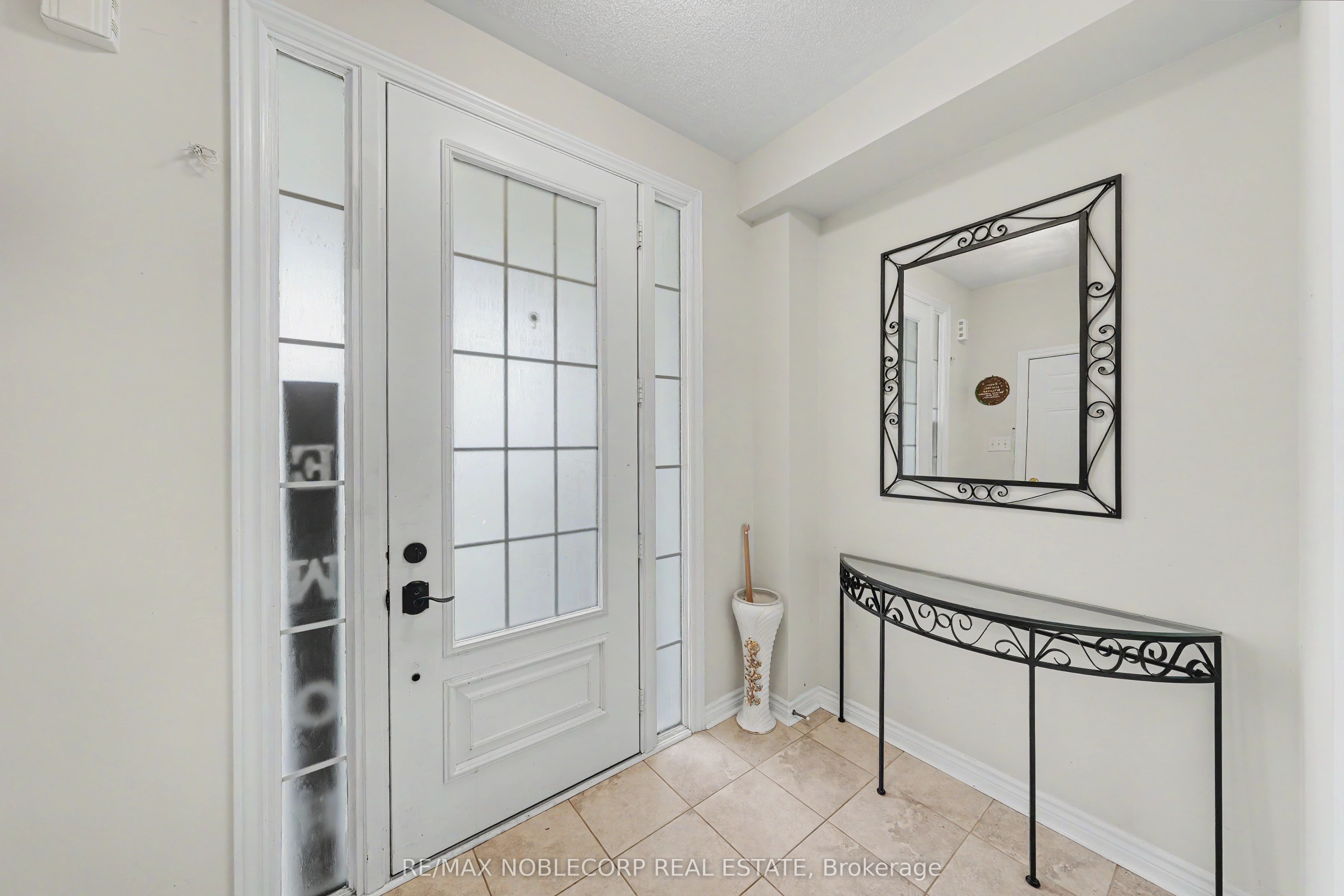 71 Blanchard Crescent, Essa, ON L0M 1B5 photo 5