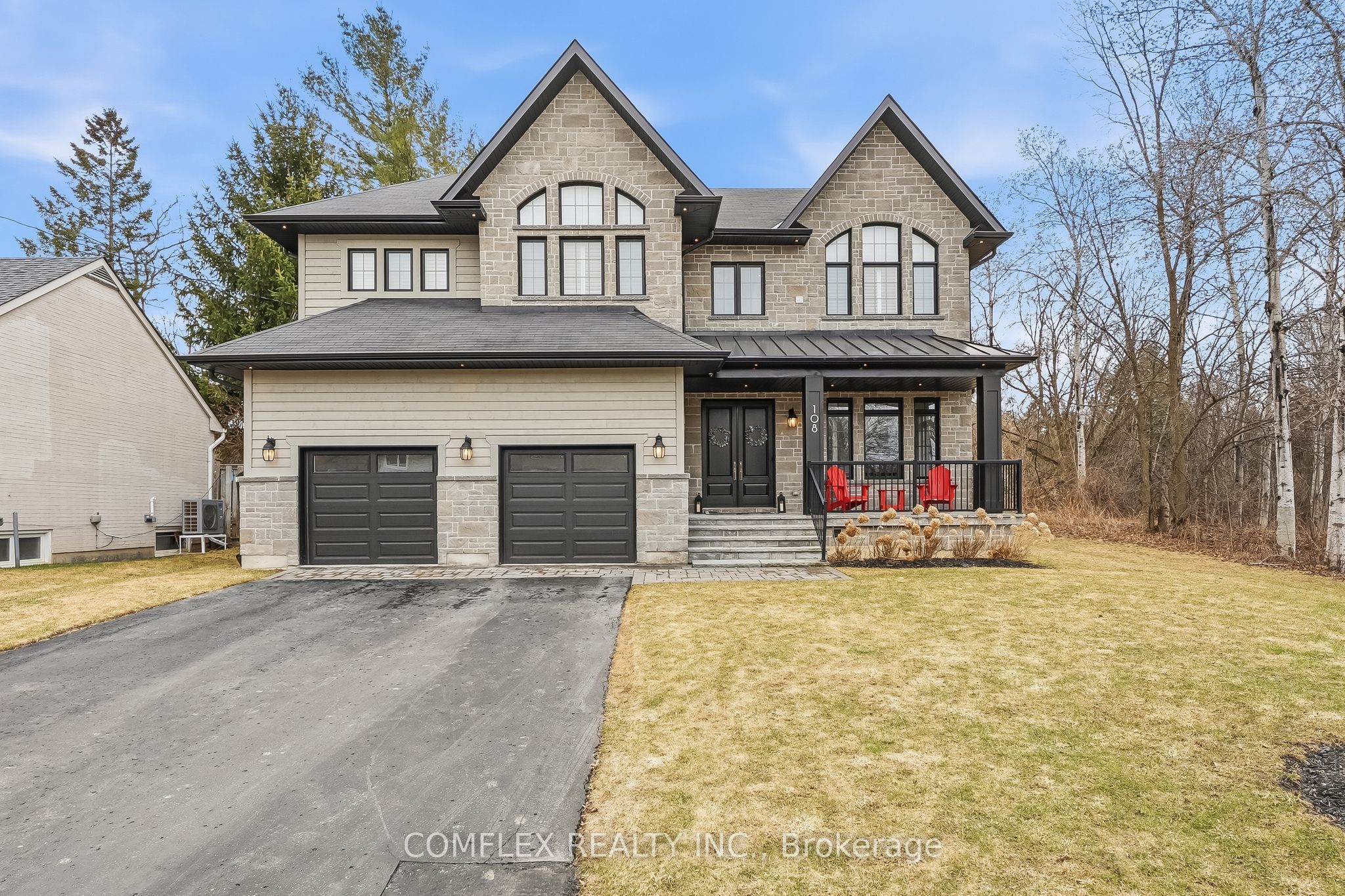 108 Avenue Road, Newmarket, ON L3Y 1N3 photo 3