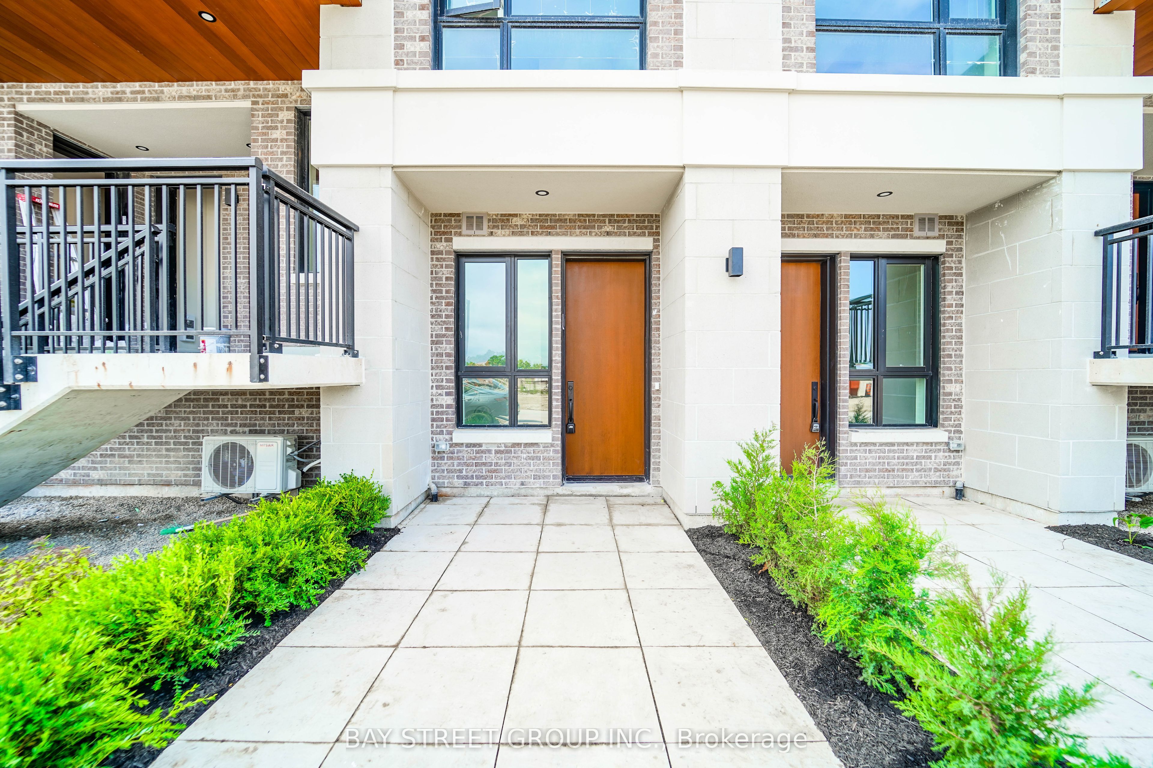 67 Saigon Drive A105, Richmond Hill, ON L4S 0P4