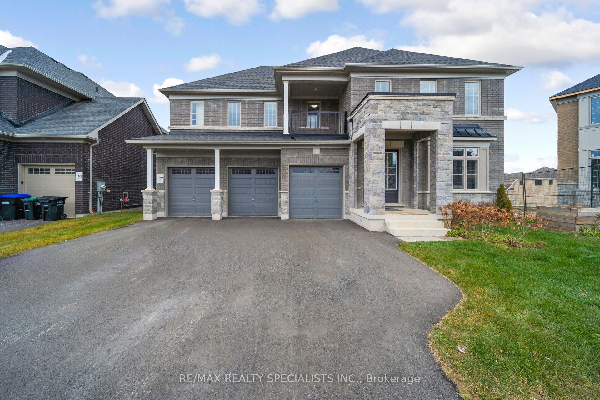 4 Elderberry Way, Adjala-Tosorontio, ON L0G 1W0 photo 2