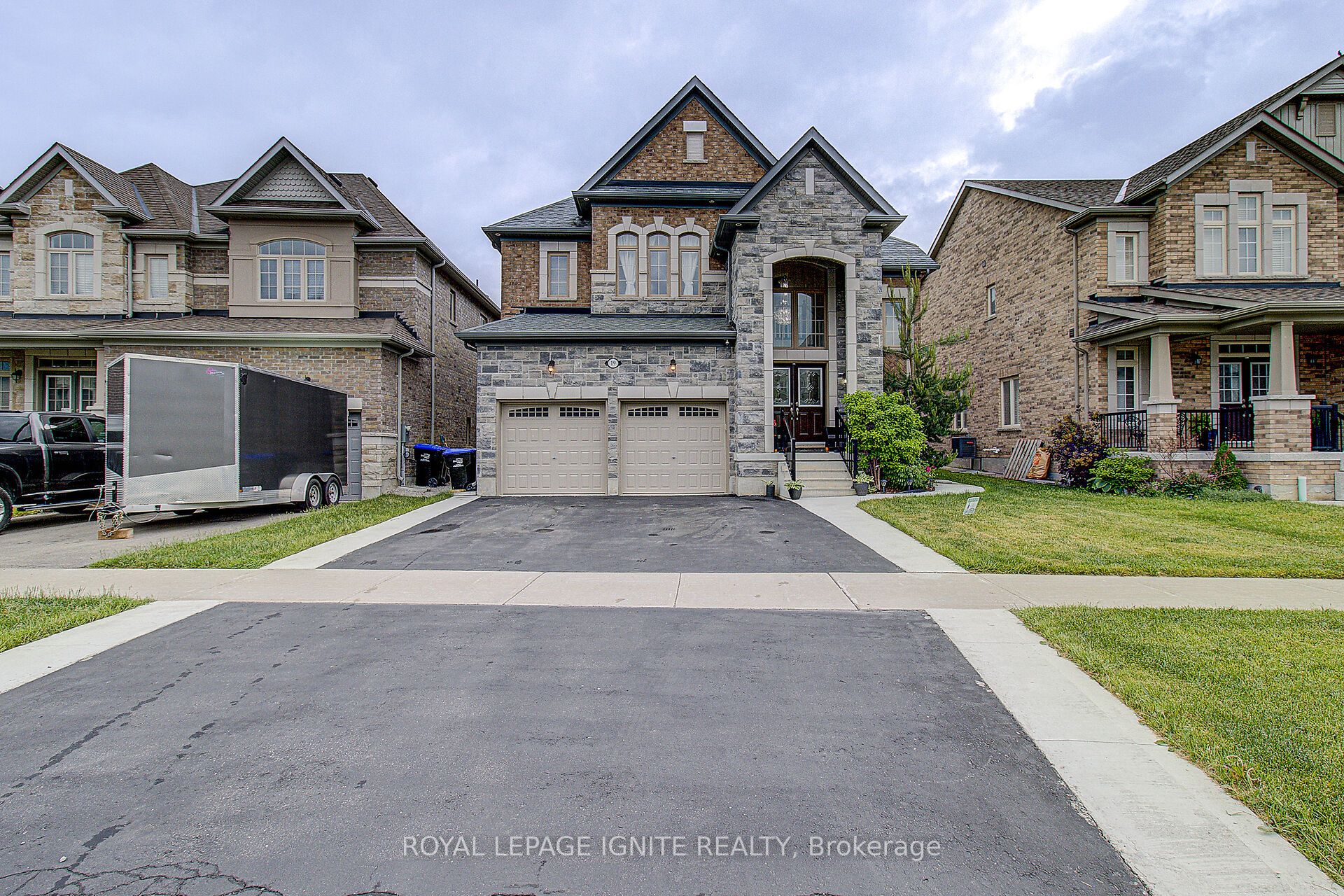 19 Hackett Street, New Tecumseth, ON L9R 0G9