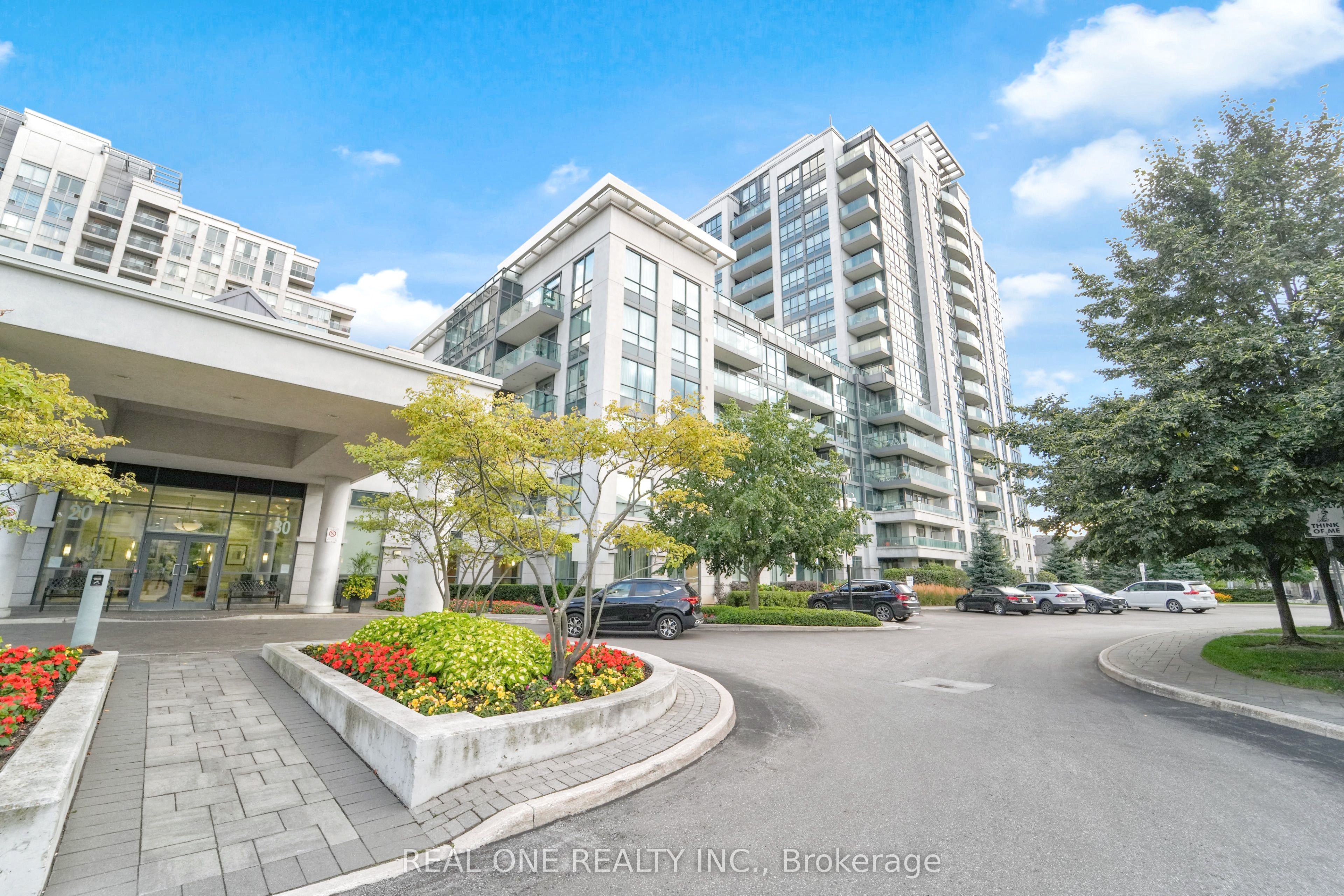 30 North Park Road 1005, Vaughan, ON L4J 0G6 photo 2